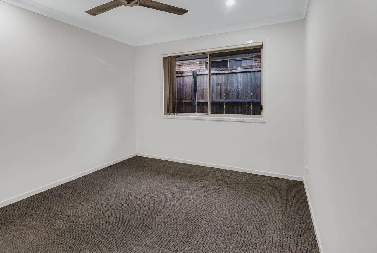 10 Milbrook Crescent, Pimpama QLD 4209, Pimpama - Thumbnail 7