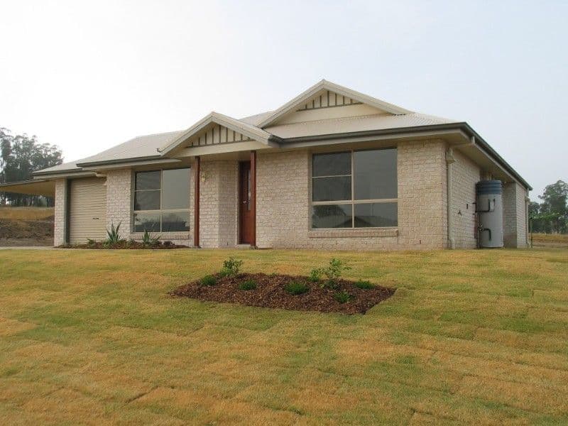 9 Vicky Avenue, CROWS NEST QLD 4355, Crows Nest - Image 1