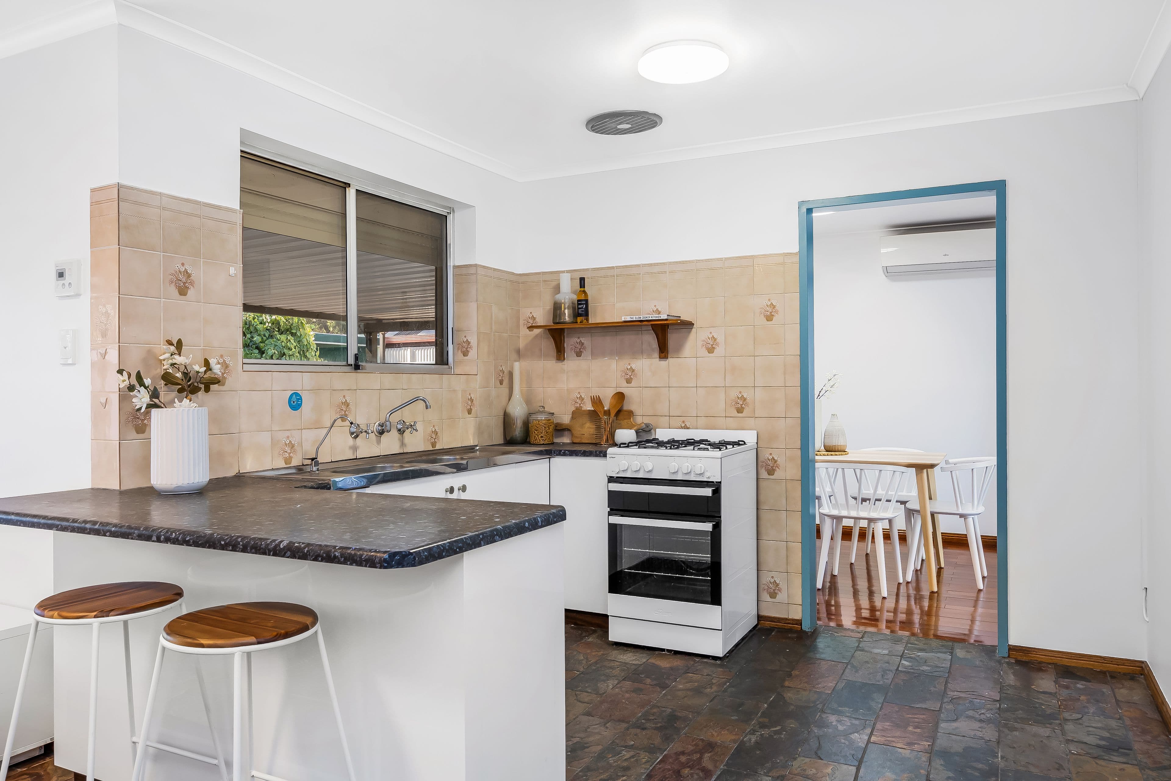 30 Banksia Crescent, Parafield Gardens SA 5107, Parafield Gardens - Thumbnail 6