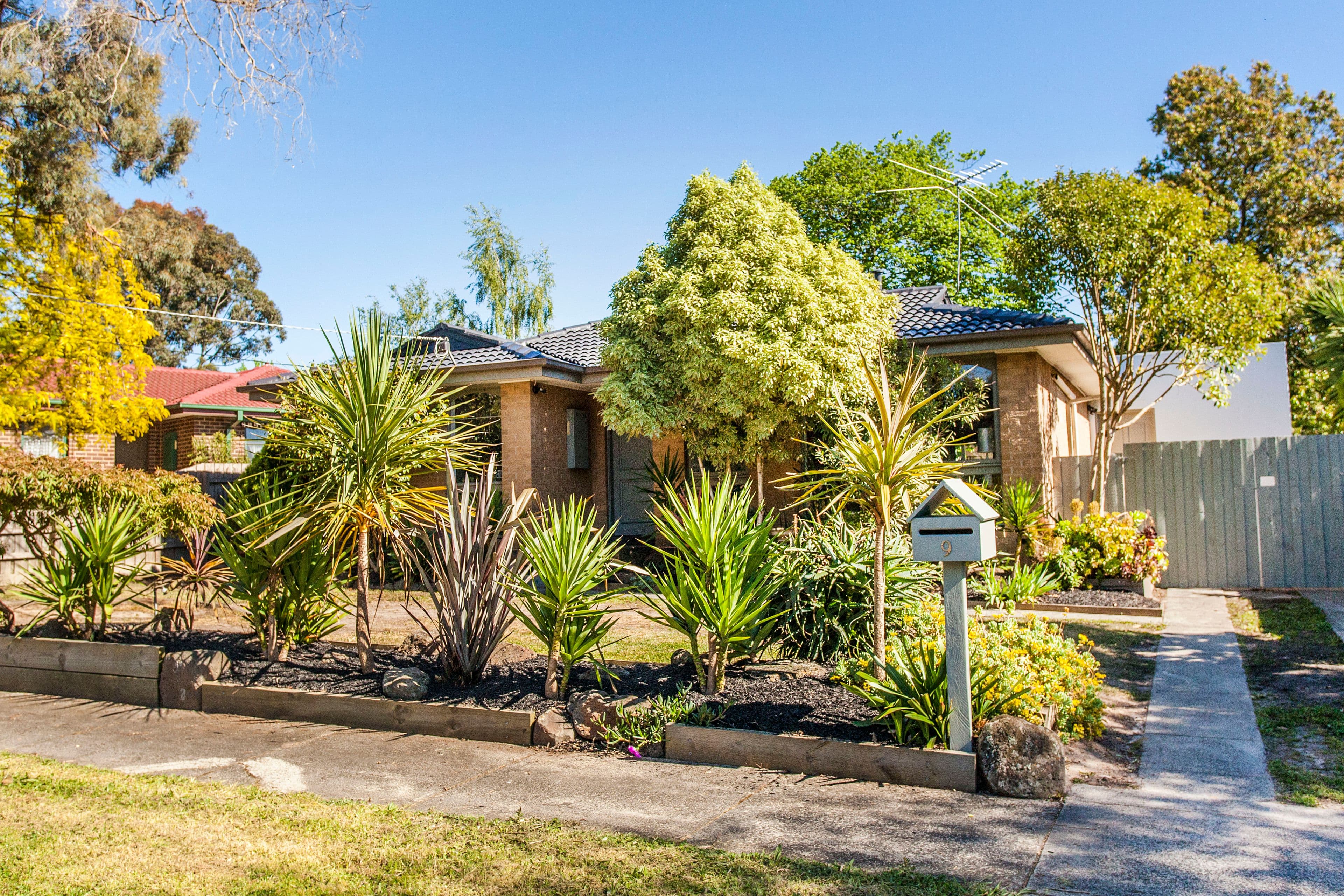 9 Chesney Drive, Ringwood VIC 3134, Ringwood - Thumbnail 2