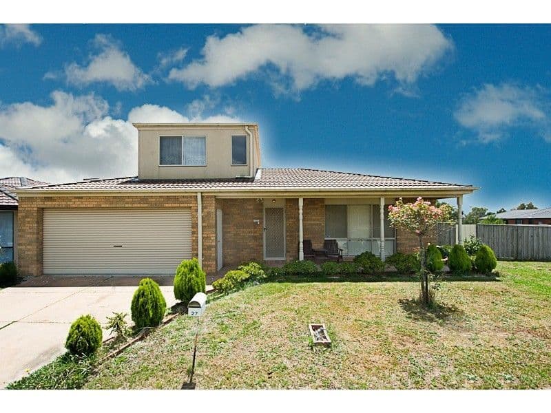 27 Redwood Avenue, HAMPTON PARK VIC 3976, Hampton Park - Image 1