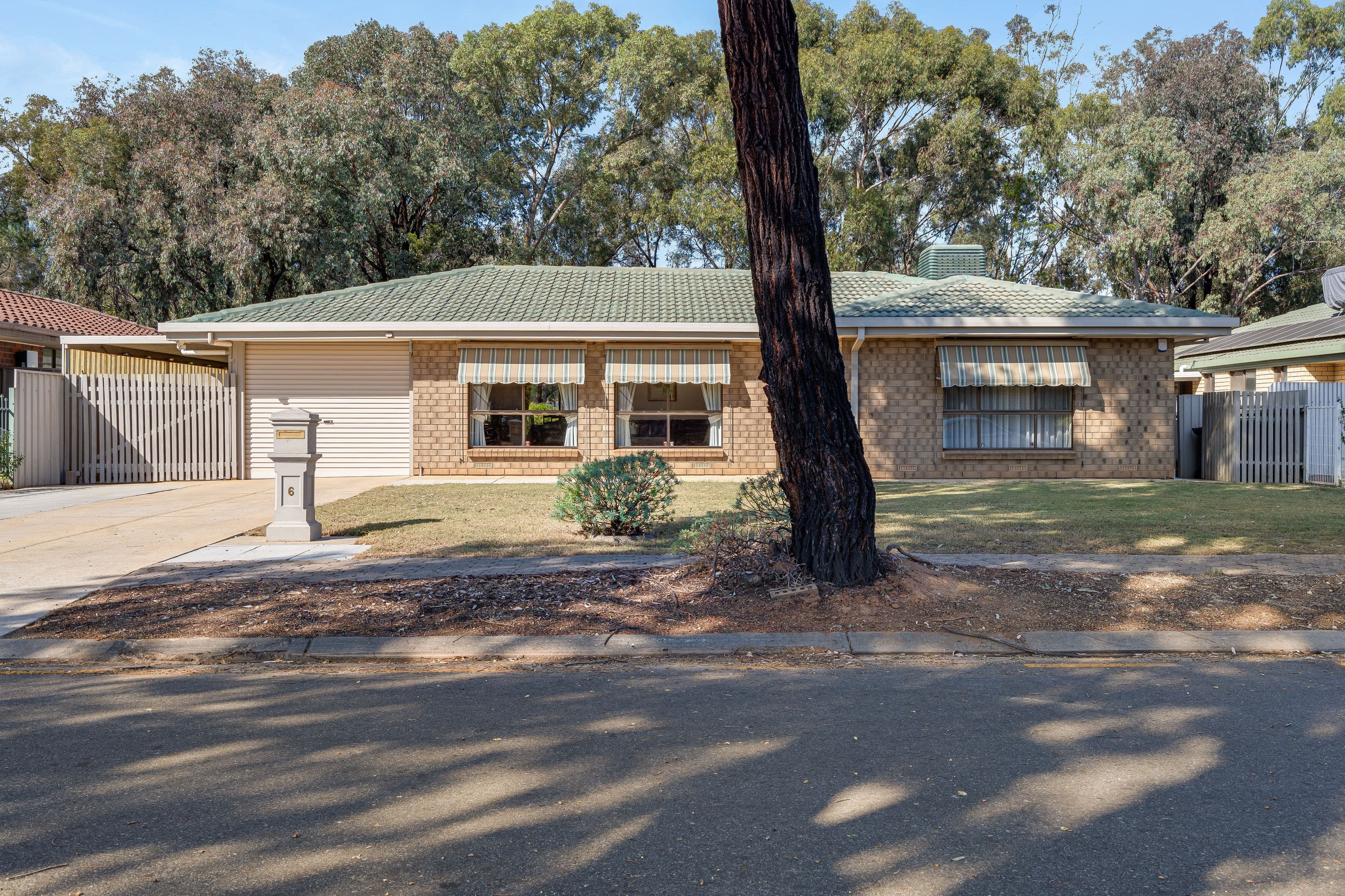 6 Banksia Crescent, Parafield Gardens SA 5107, Parafield Gardens - Thumbnail 2