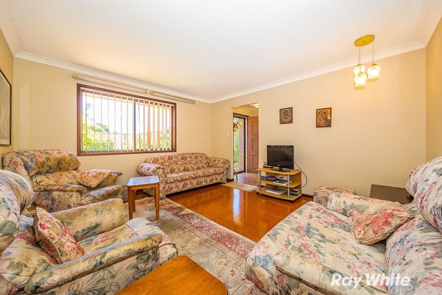 34 Wattle Avenue, Bongaree QLD 4507, Bongaree - Thumbnail 4