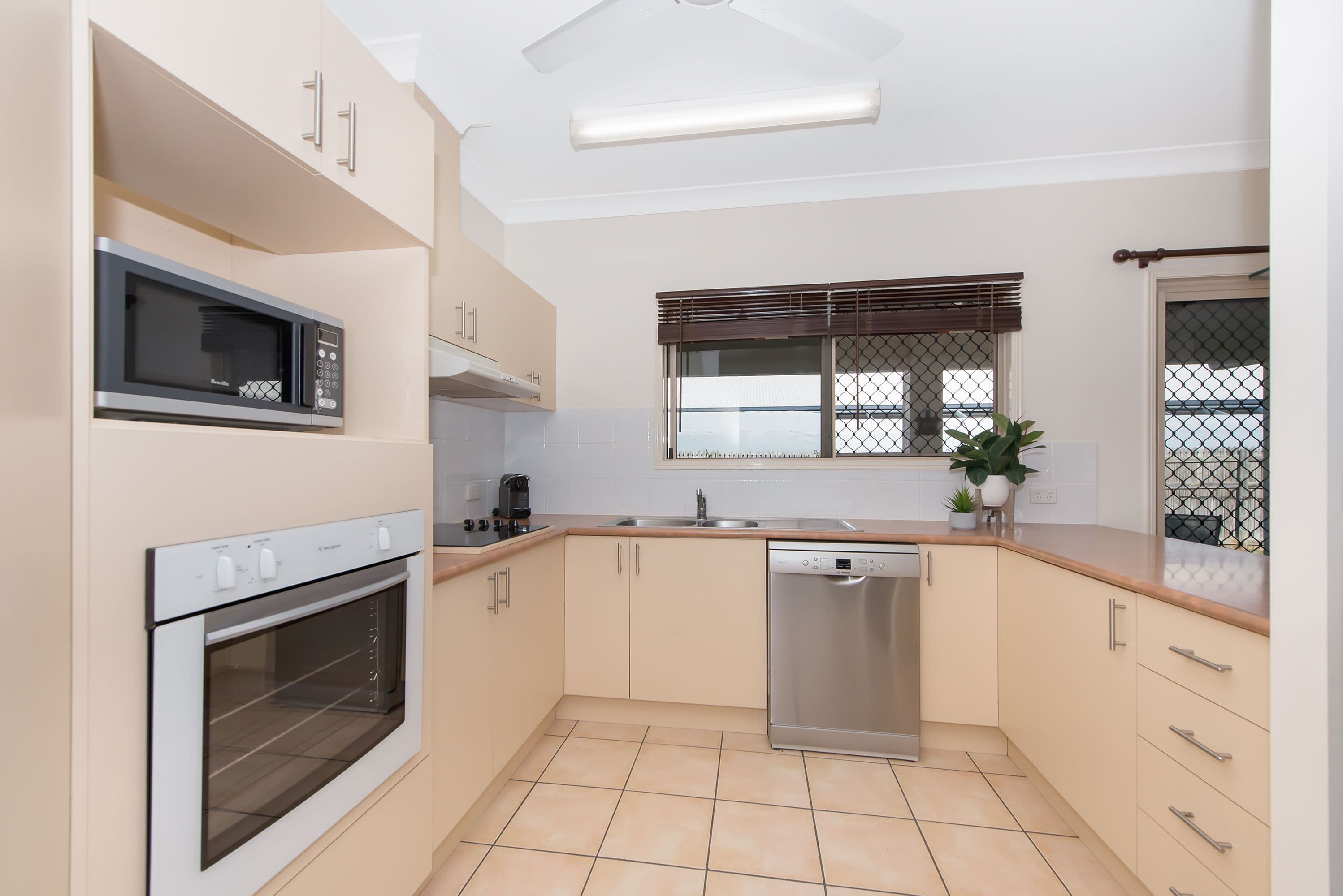 40 Young Circuit, Kirwan QLD 4817, Kirwan - Thumbnail 5
