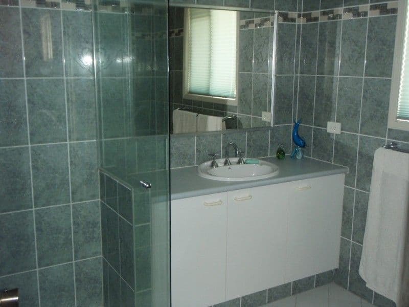20 Huth Street, LABRADOR QLD 4215, Labrador - Thumbnail 5