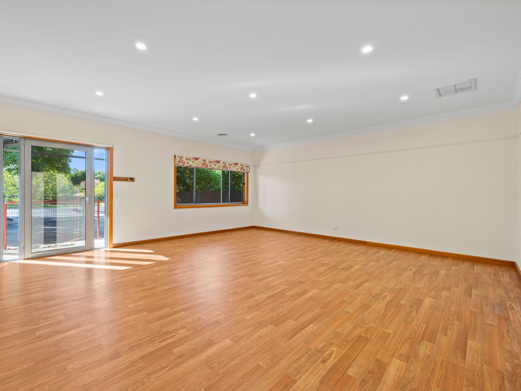 44 Riverview Road, Benalla VIC 3672, Benalla - Thumbnail 5
