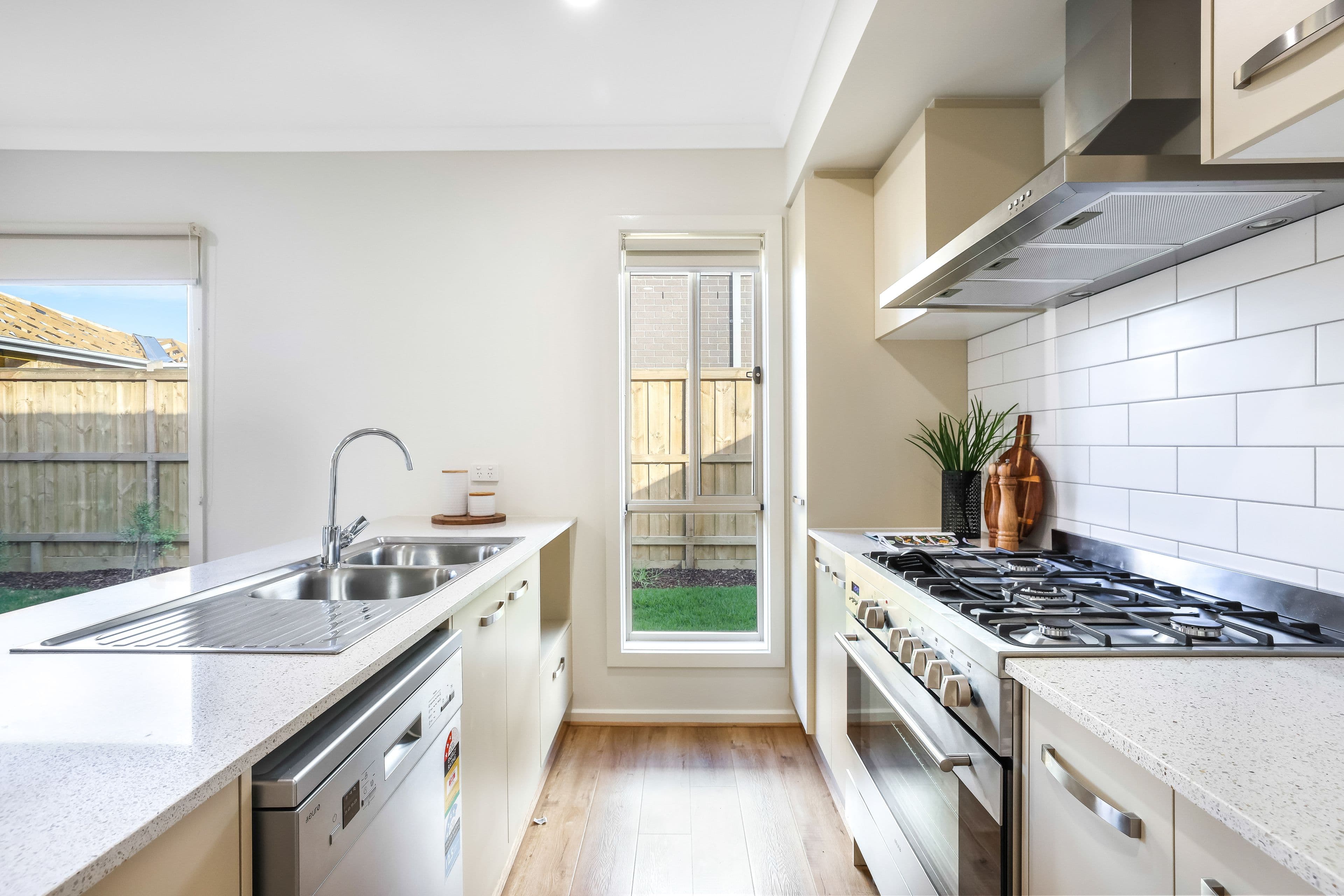 8 Dight Way, Mickleham VIC 3064, Mickleham - Thumbnail 2