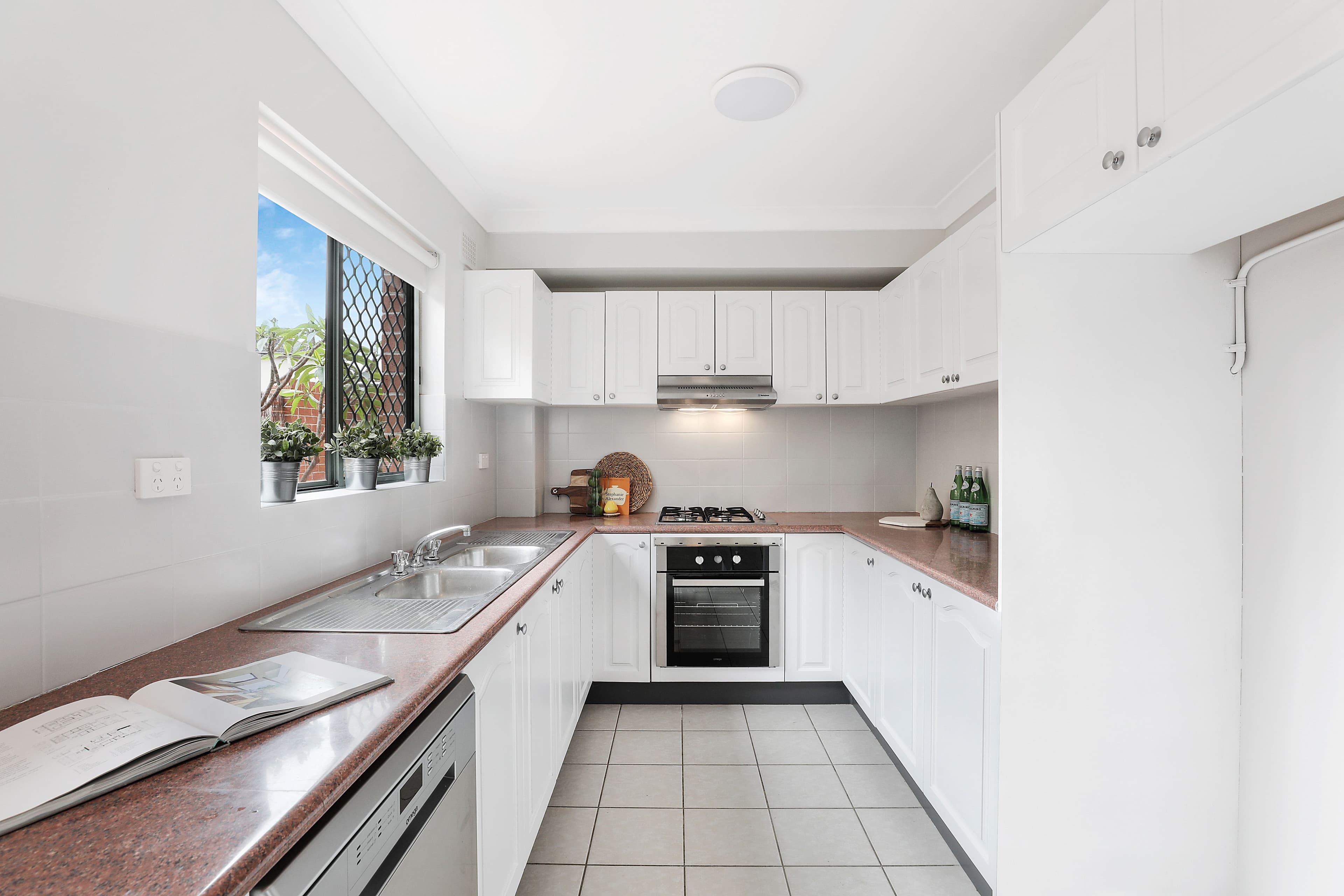 27-31 Crinan Street, Hurlstone Park NSW 2193, Hurlstone Park - Thumbnail 2