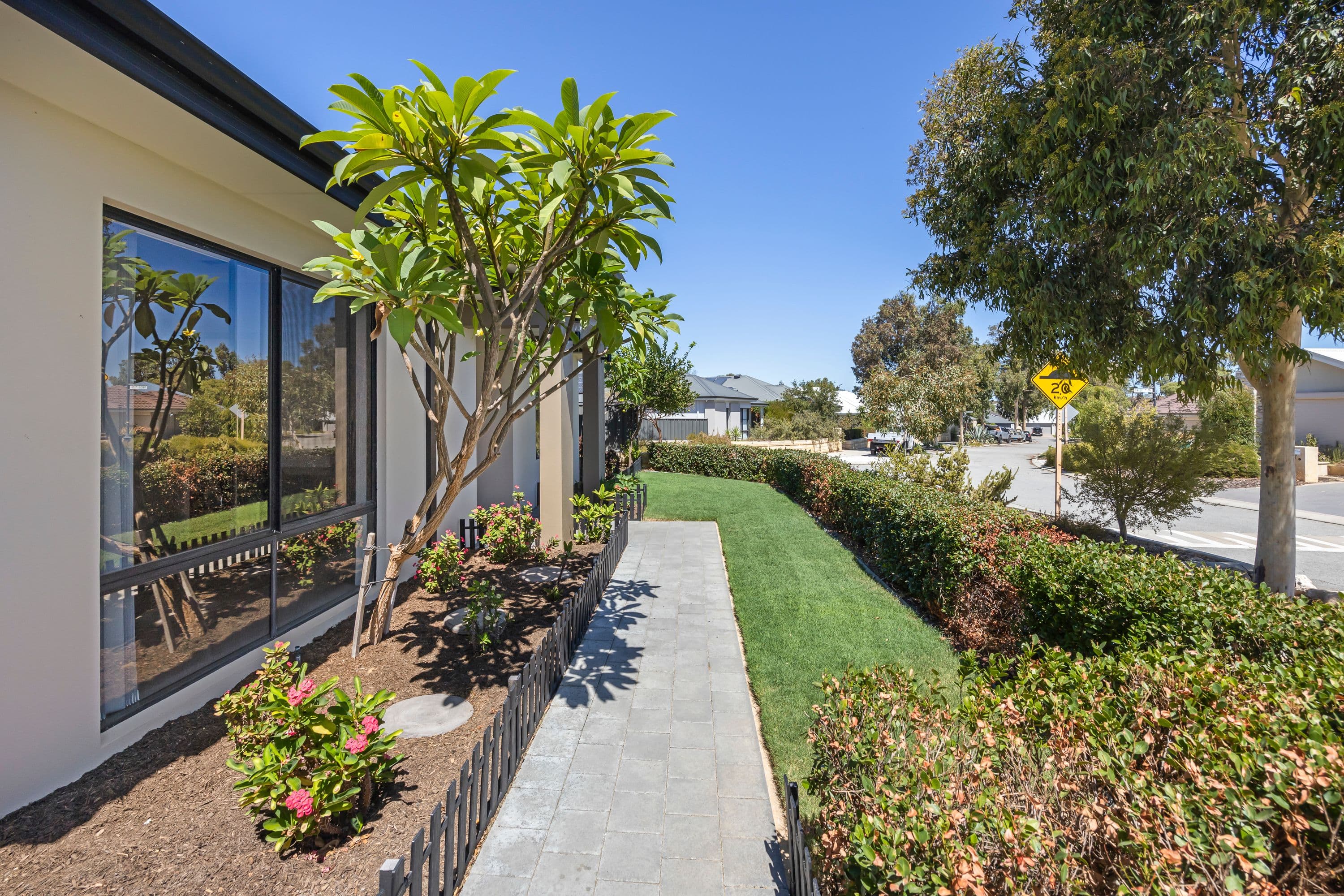 16 Artisan Road, Yanchep WA 6035, Yanchep - Thumbnail 2