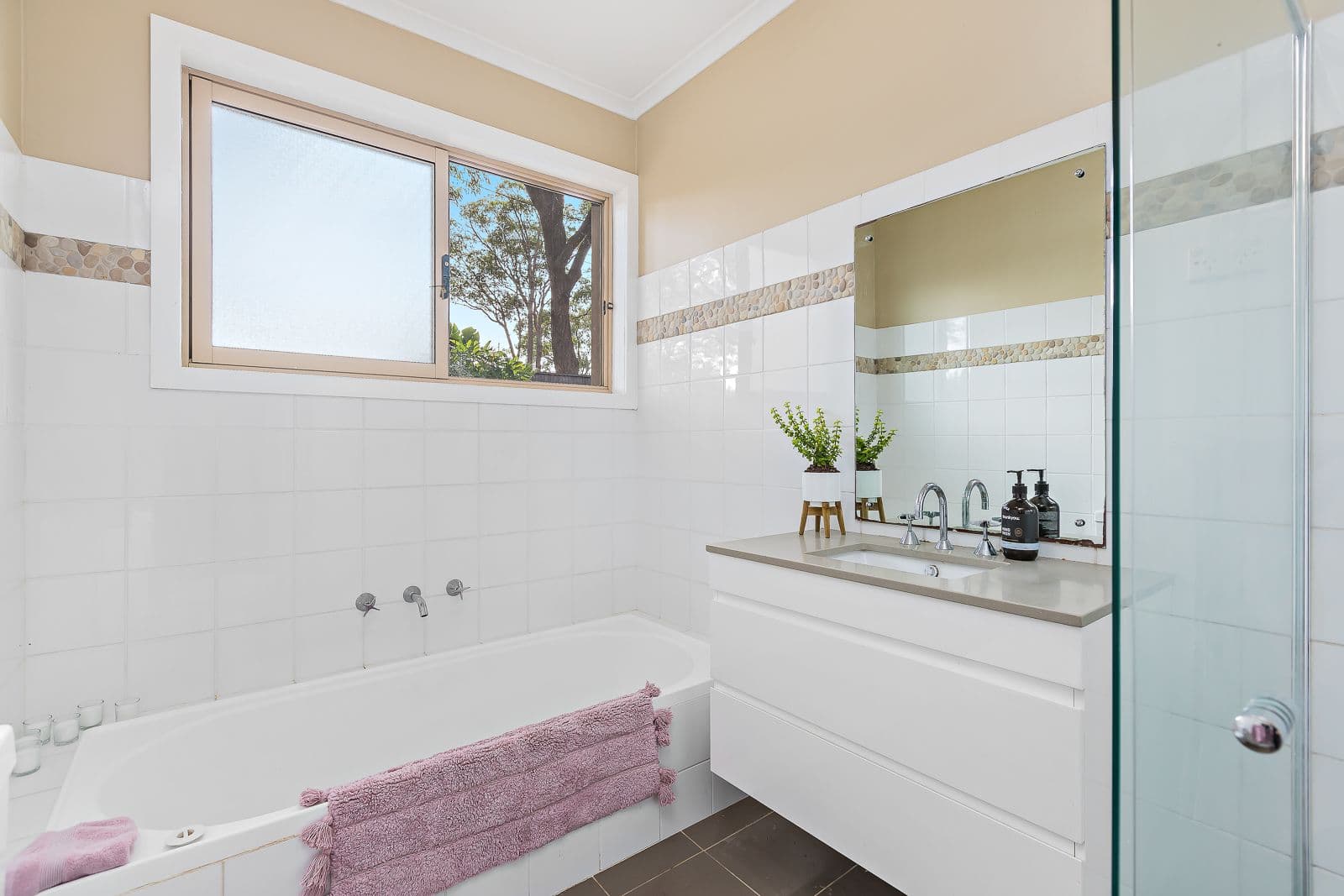 83 Grandview Road, New Lambton Heights - Thumbnail 8
