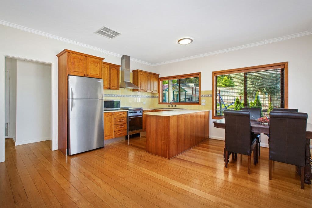4 Avon Street, Bulleen VIC 3105, Bulleen - Thumbnail 2
