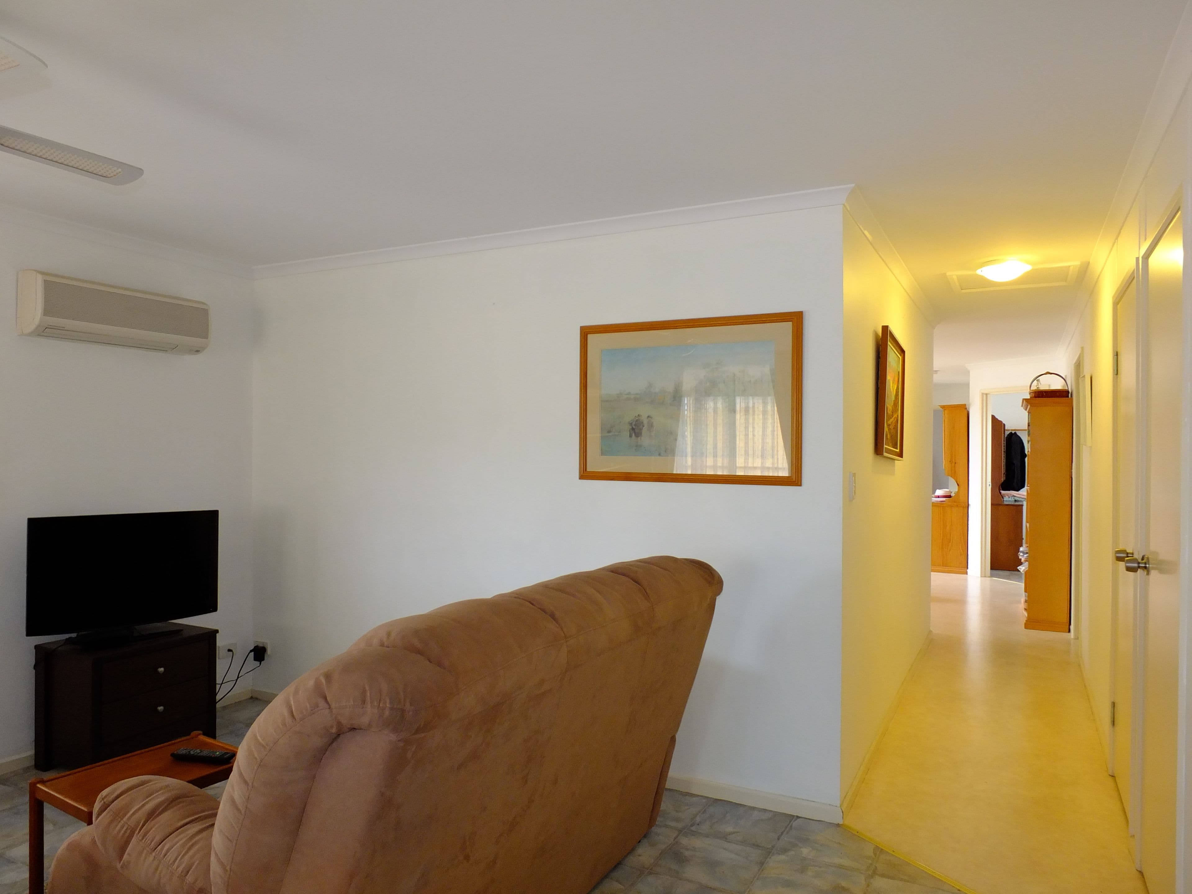 11 Lantana Drive, Narre Warren, Narre Warren - Thumbnail 8