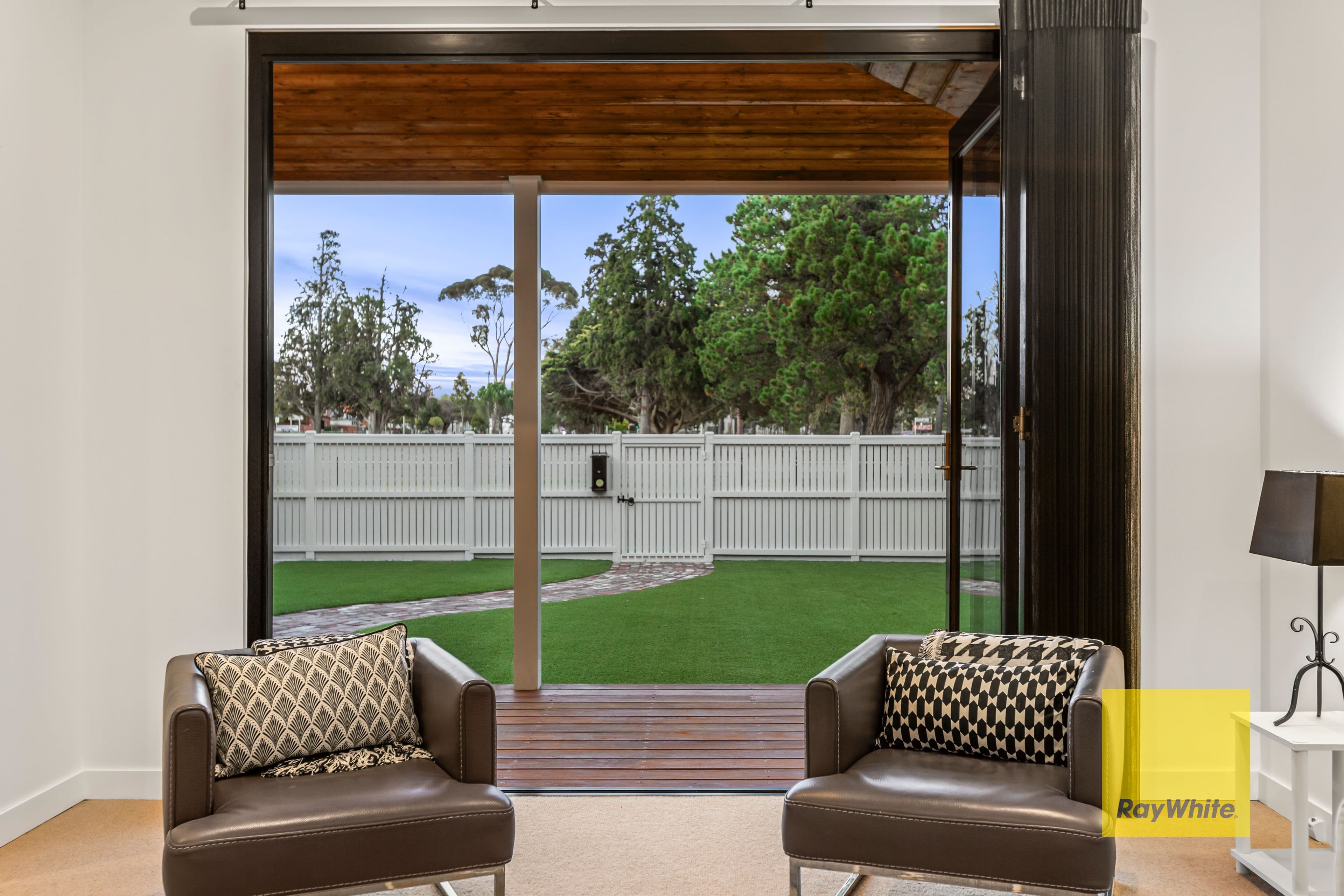 12 Park Crescent, South Geelong VIC 3220, South Geelong - Thumbnail 6