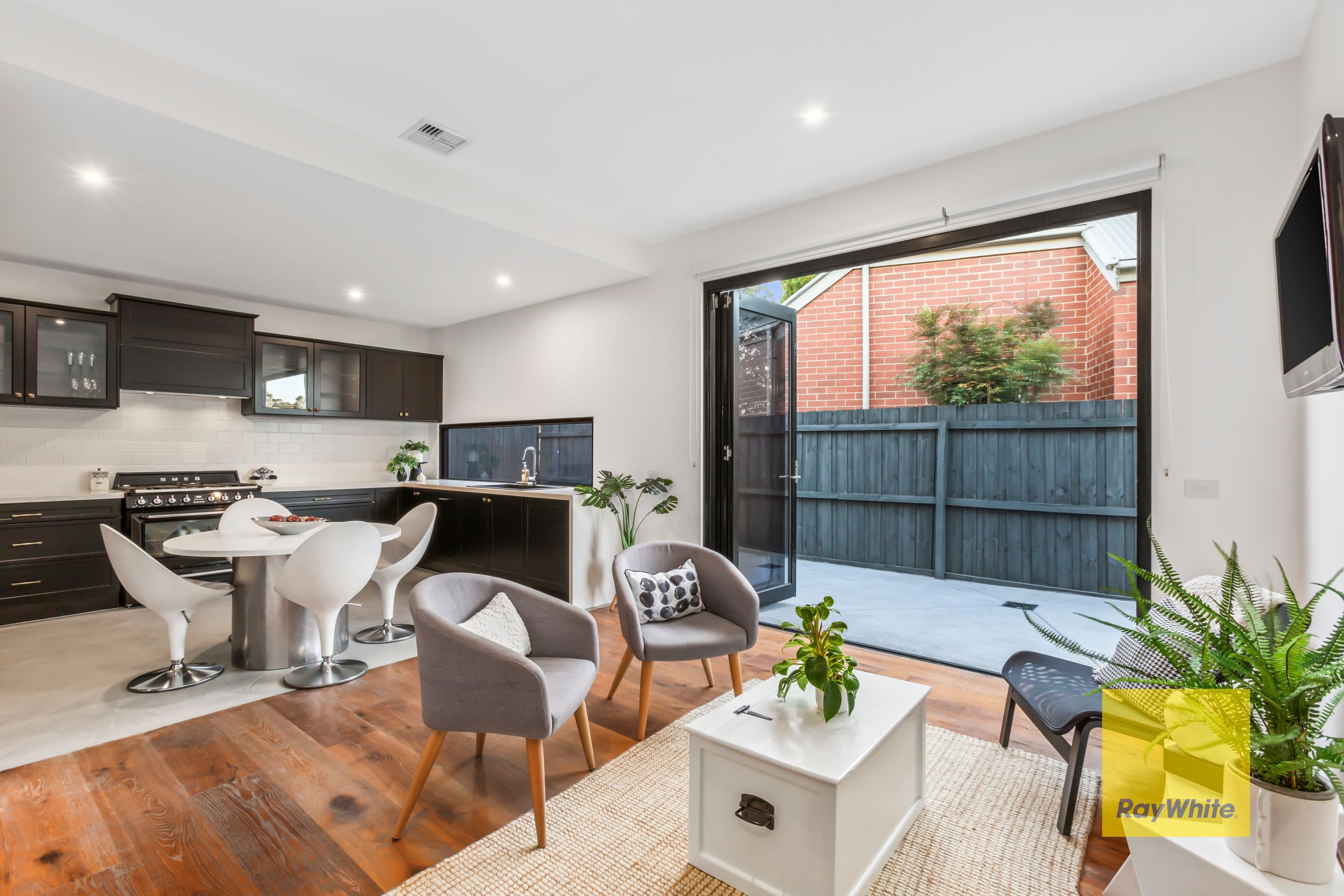 12 Park Crescent, South Geelong VIC 3220, South Geelong - Thumbnail 8