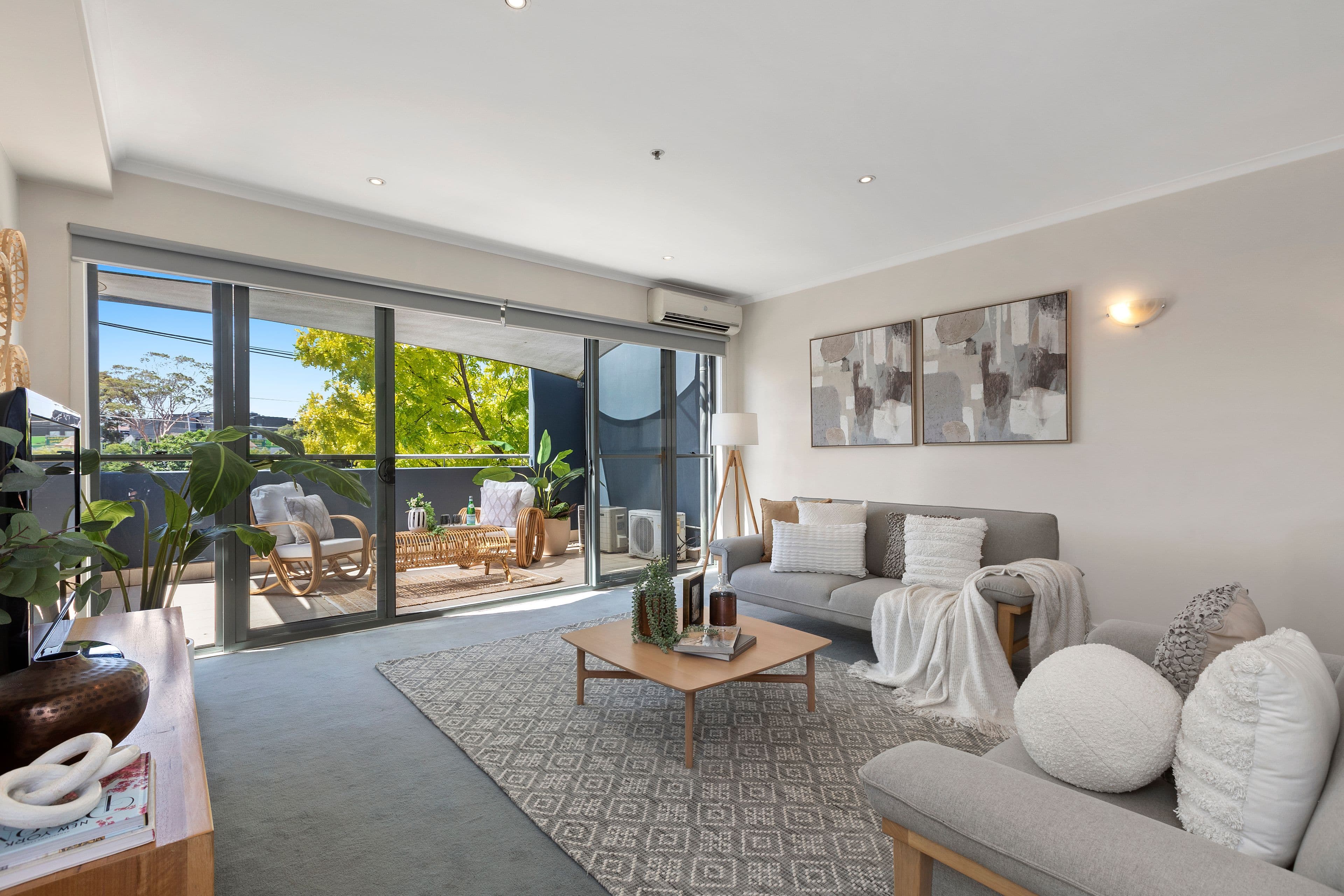 10 Park Road, Cheltenham VIC 3192, Cheltenham - Image 1