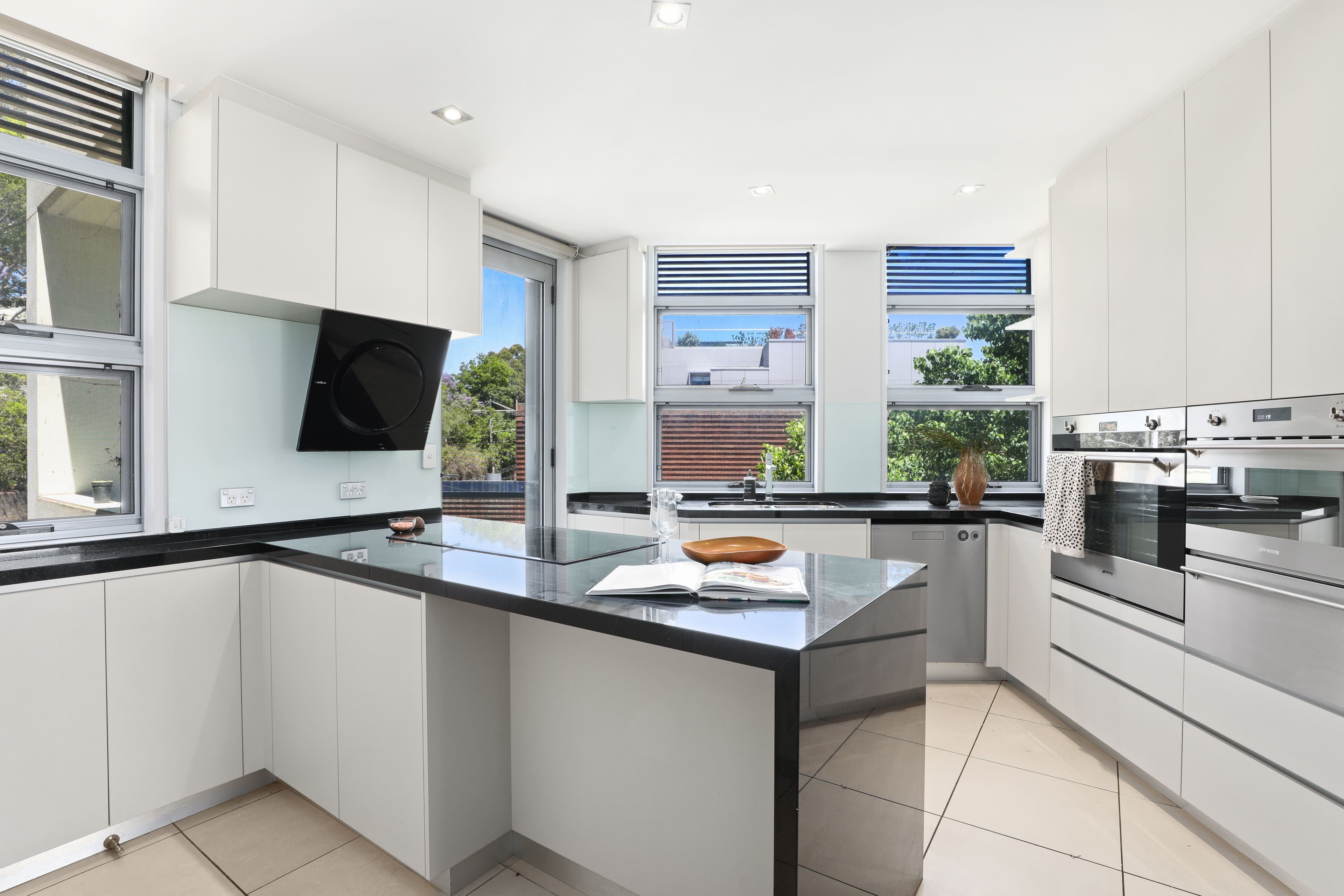 84 Wentworth Park Road, Glebe NSW 2037, Glebe - Thumbnail 5