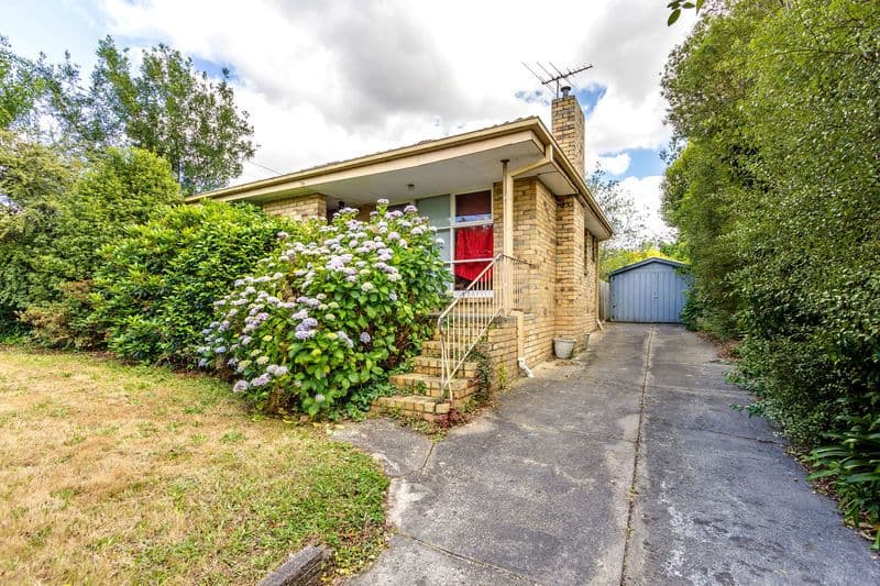 19 Talford Street, DONCASTER EAST VIC 3109, Doncaster East - Thumbnail 2