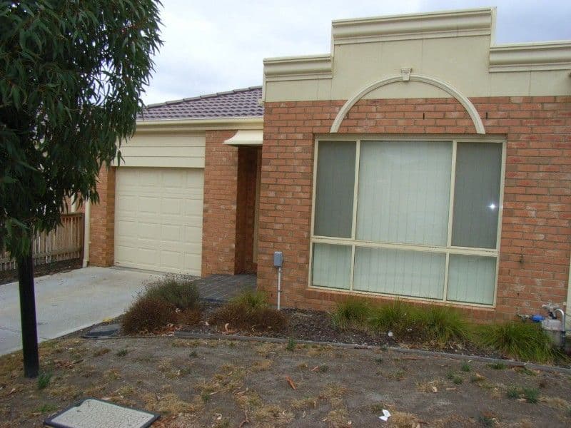 19 Tintern Loop, HILLSIDE VIC 3037, Hillside - Thumbnail 2