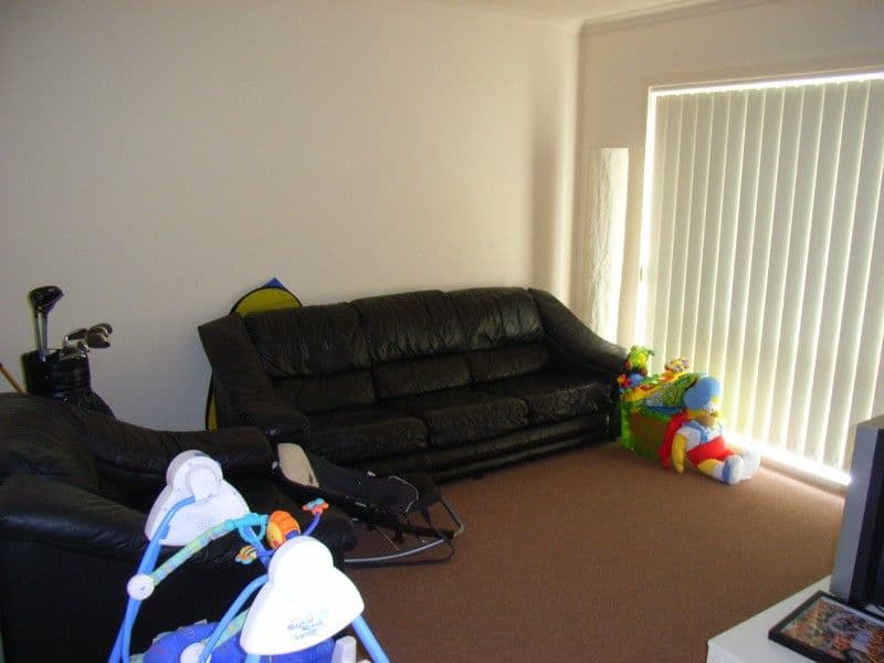 19 Tintern Loop, HILLSIDE VIC 3037, Hillside - Thumbnail 4