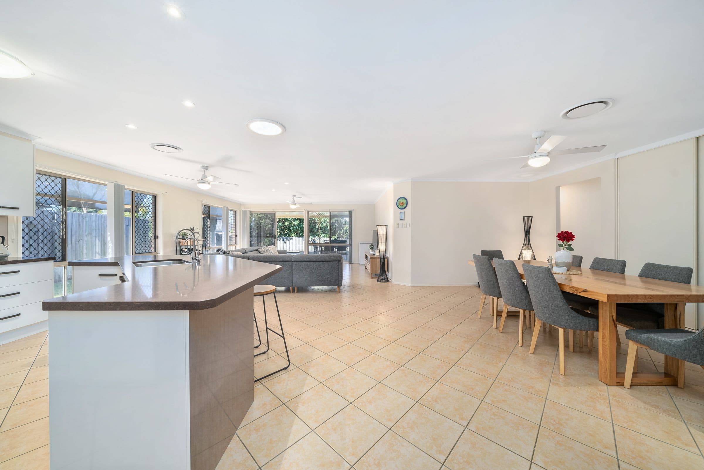 8 Barrington Close, Murrumba Downs QLD 4503, Murrumba Downs - Thumbnail 5