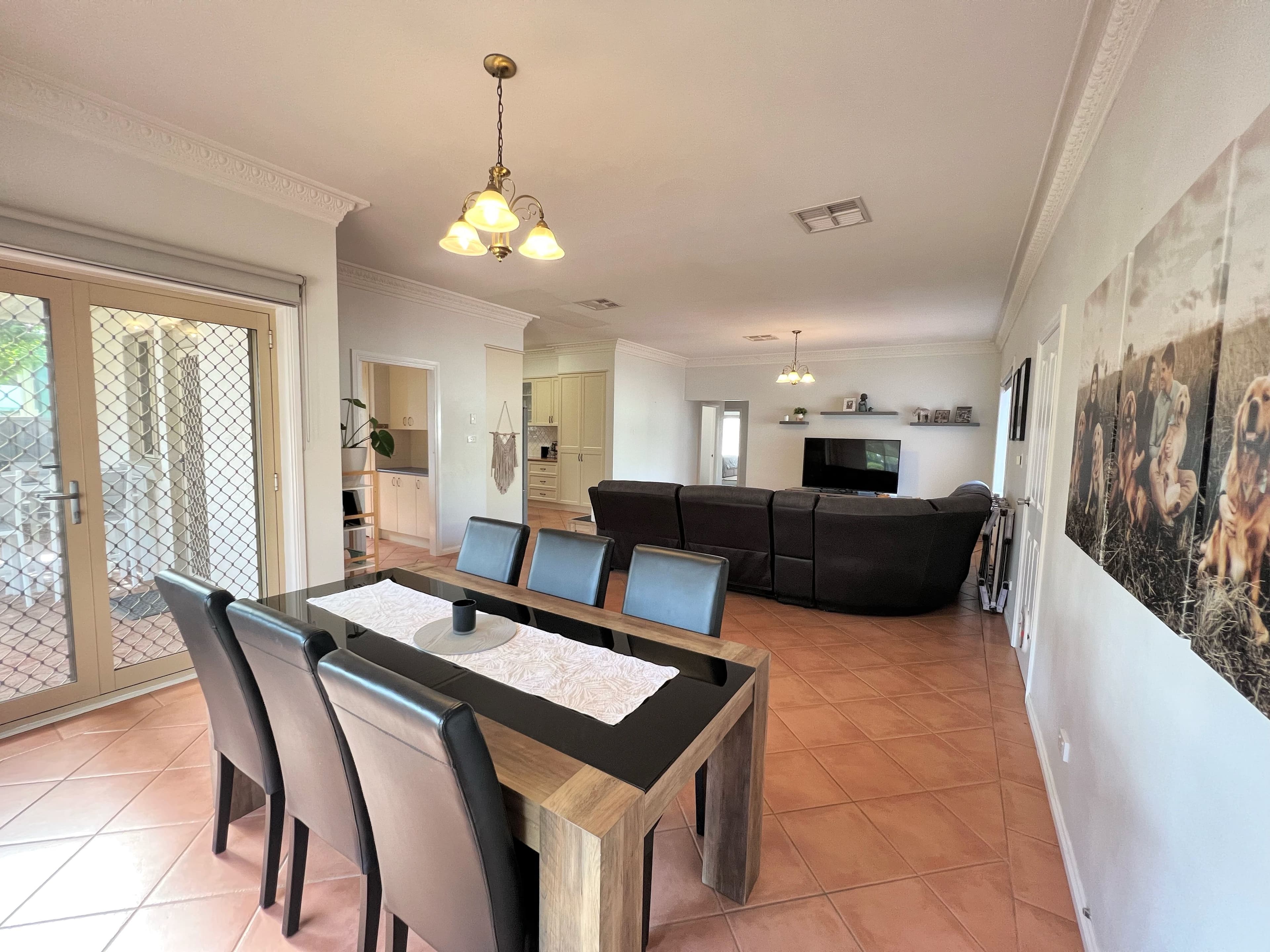 9 Brolgan Road, Parkes NSW 2870, Parkes - Thumbnail 4