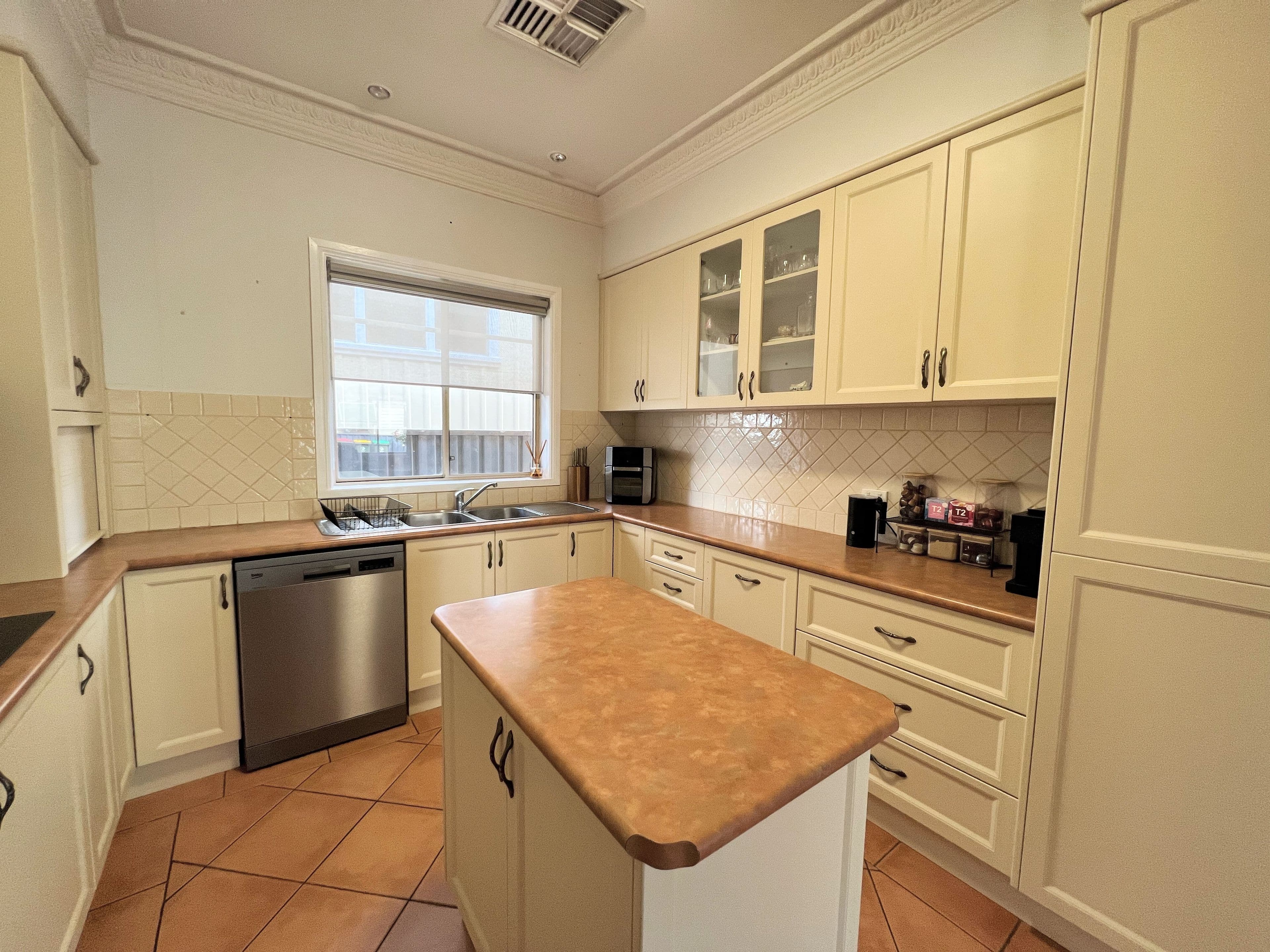 9 Brolgan Road, Parkes NSW 2870, Parkes - Thumbnail 5