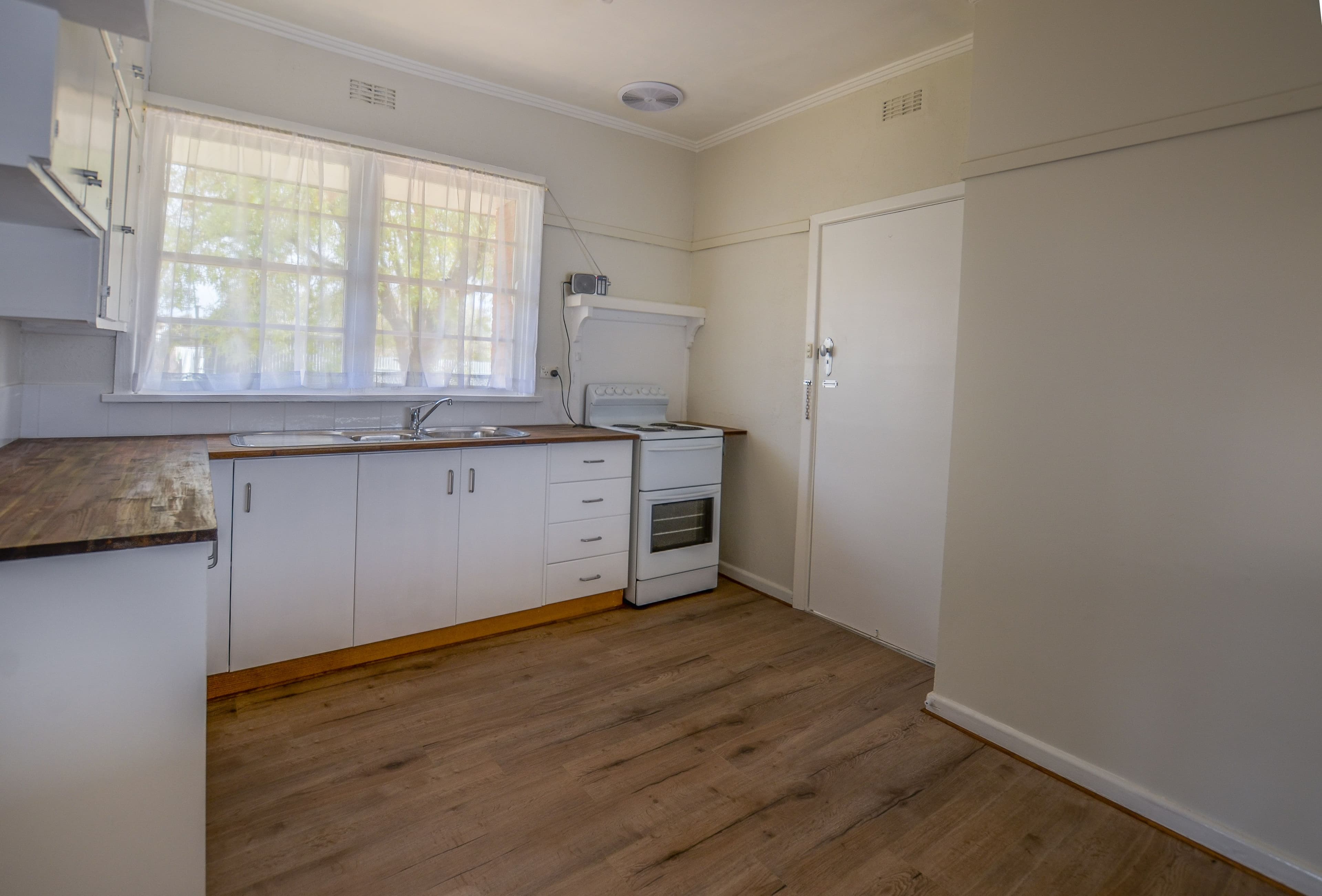 85 Haverfield Street, Echuca VIC 3564, Echuca - Thumbnail 2