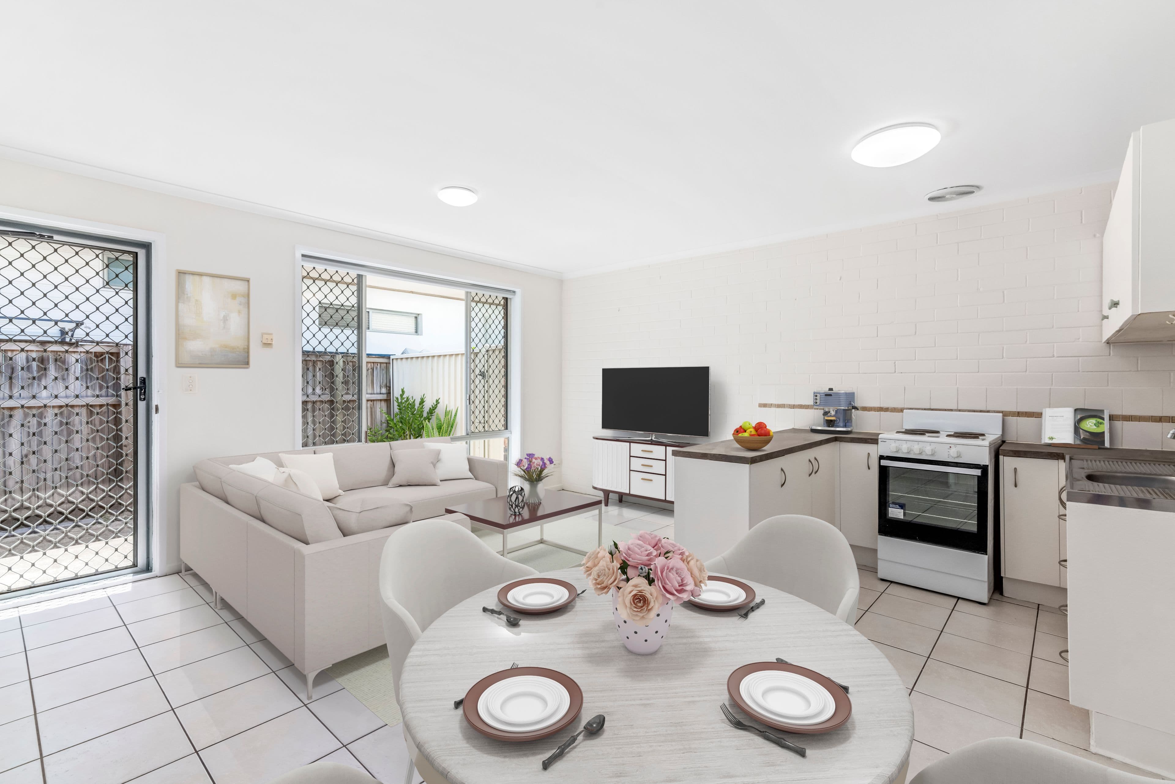 49 Fourth Avenue, Palm Beach QLD 4221, Palm Beach - Thumbnail 2