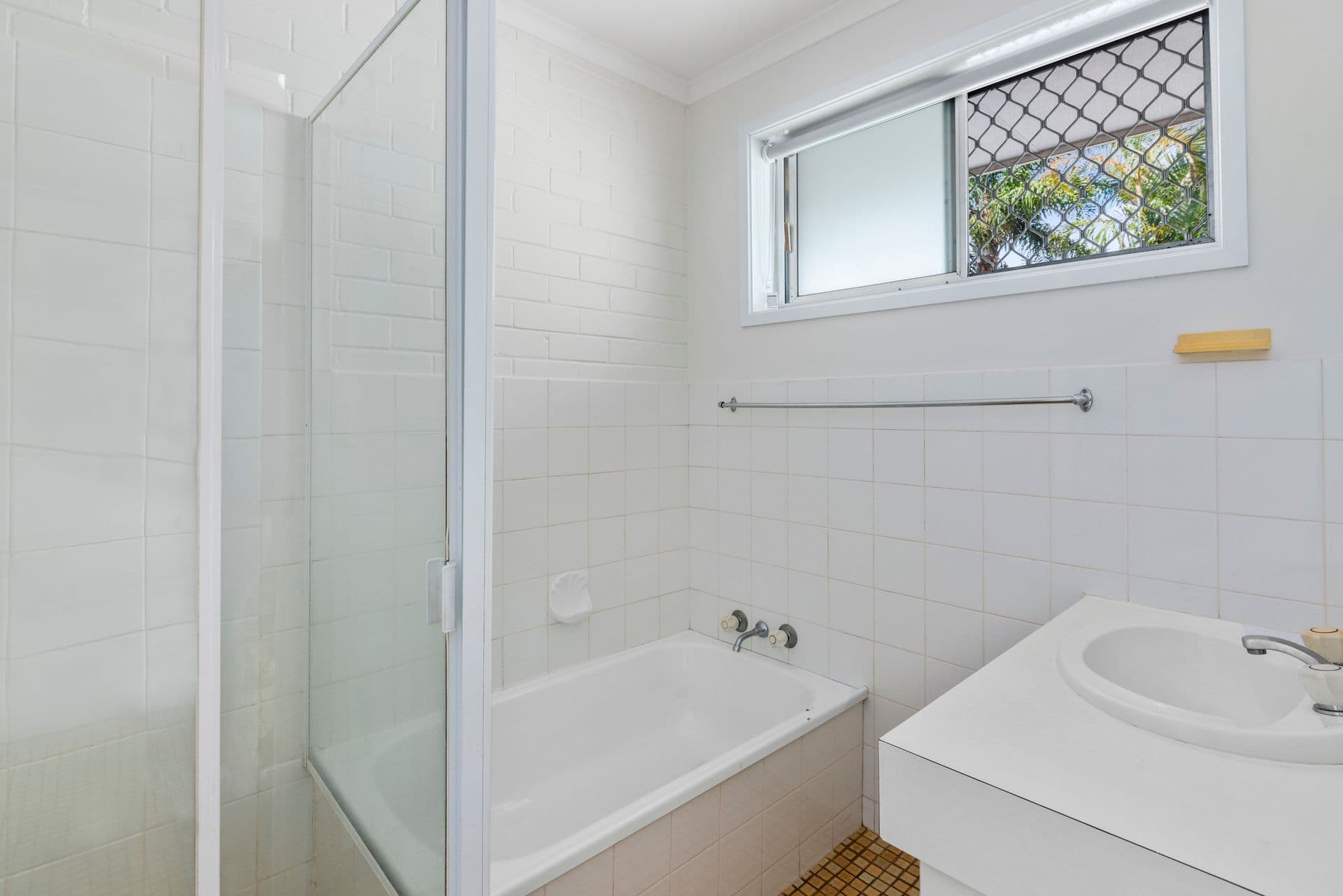 49 Fourth Avenue, Palm Beach QLD 4221, Palm Beach - Thumbnail 8
