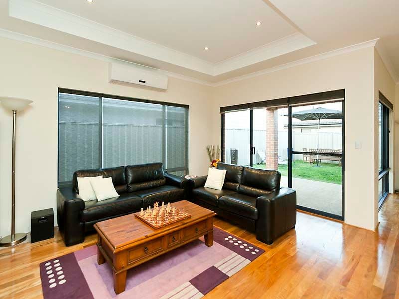 11 Leschenault Boulevard, MUNSTER WA 6166, Munster - Thumbnail 8