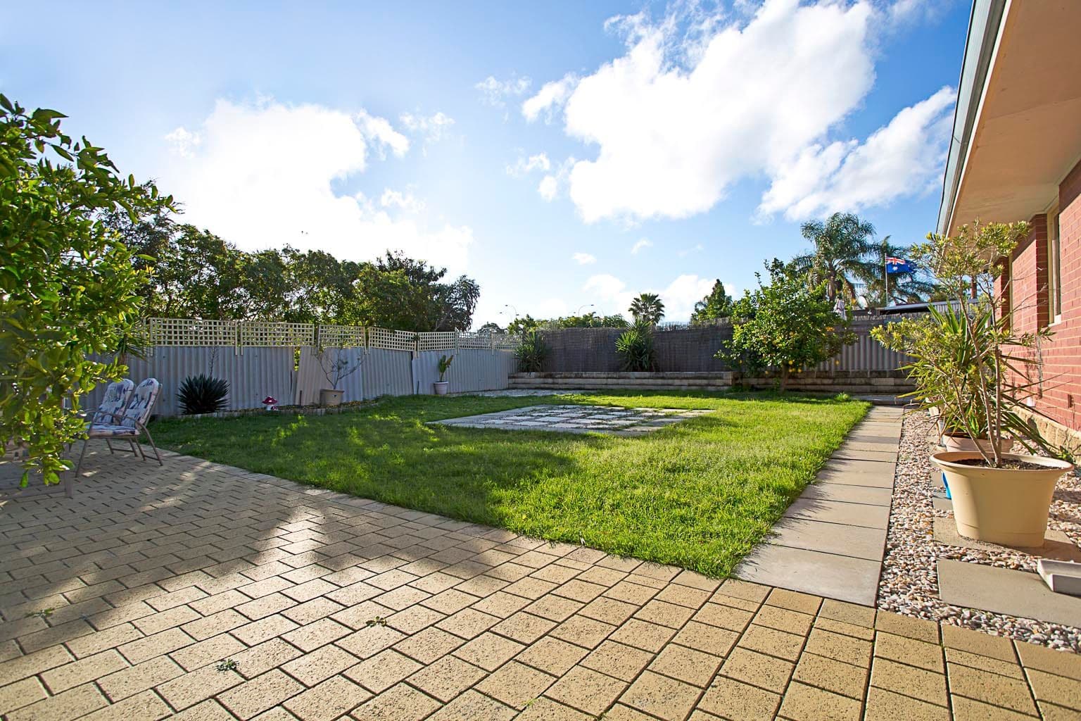7 Ellerby Way, KOONDOOLA WA 6064, Koondoola - Thumbnail 2