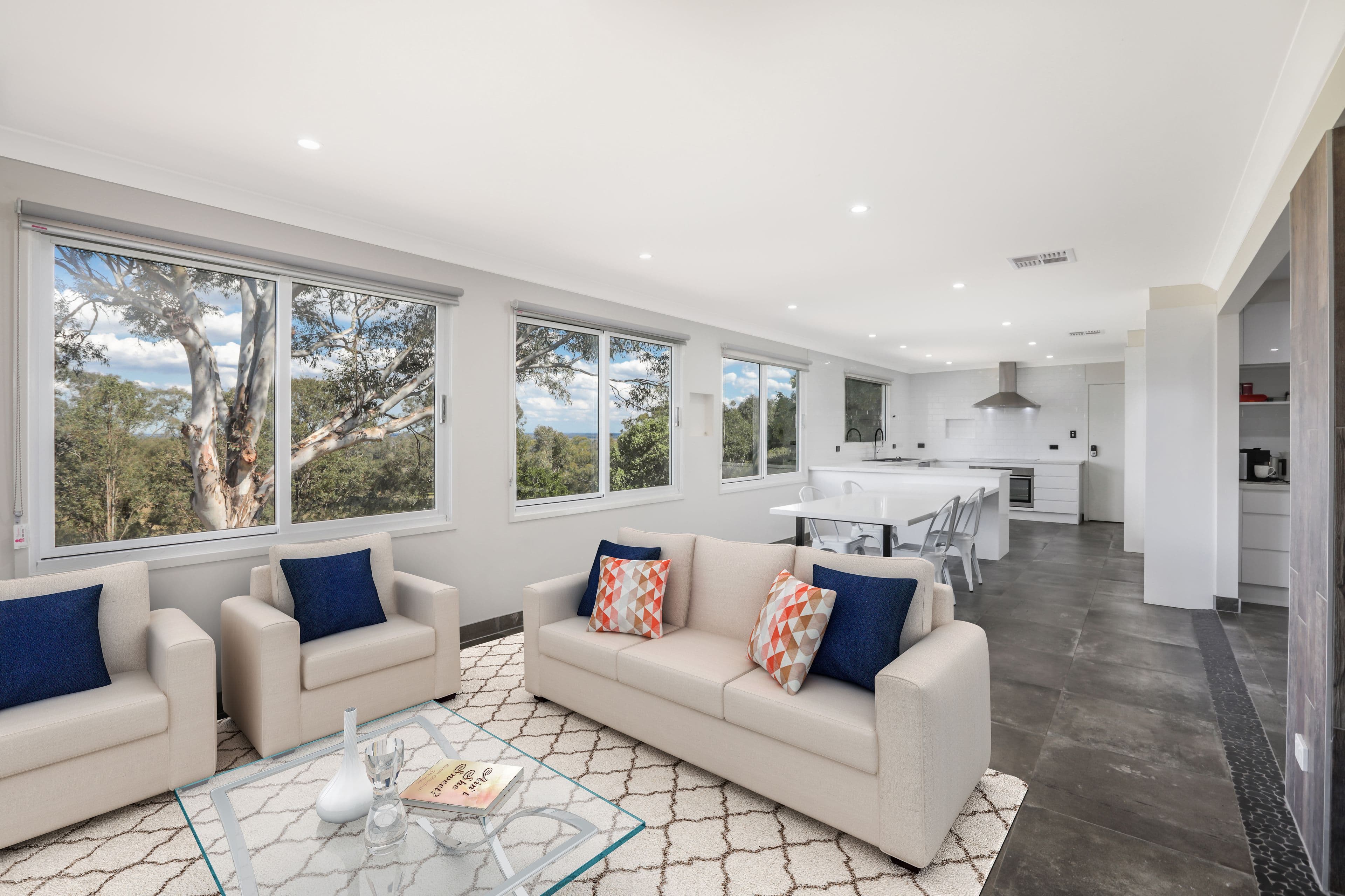 236 Crooked Lane, North Richmond - Thumbnail 3