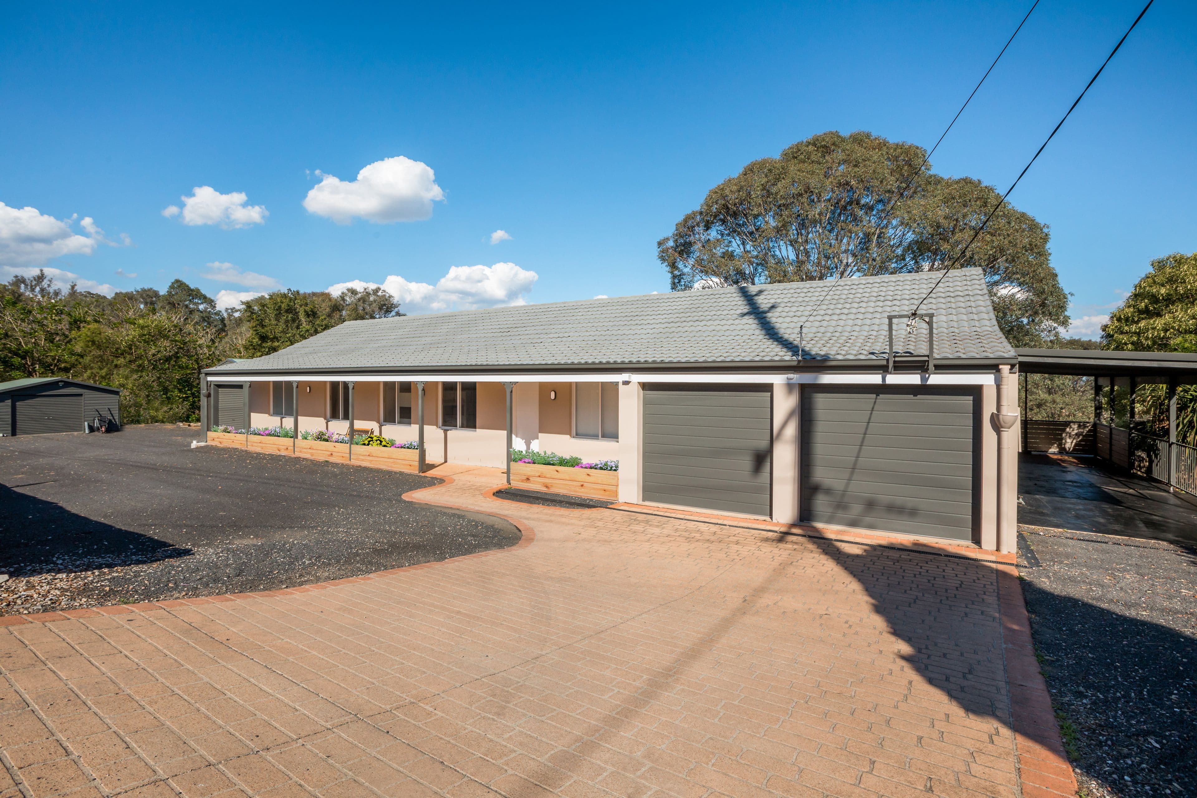 236 Crooked Lane, North Richmond - Thumbnail 4