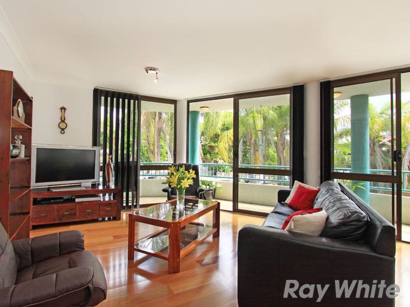 11 Kidston Terrace, CHERMSIDE QLD 4032, Chermside - Thumbnail 2