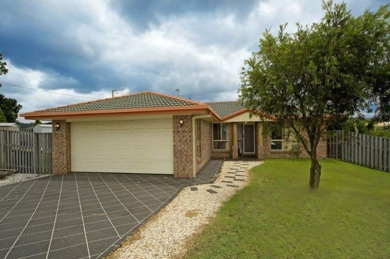 15 Maui Crescent, OXENFORD QLD 4210, Oxenford - Thumbnail 2