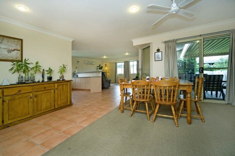 15 Maui Crescent, OXENFORD QLD 4210, Oxenford - Thumbnail 5