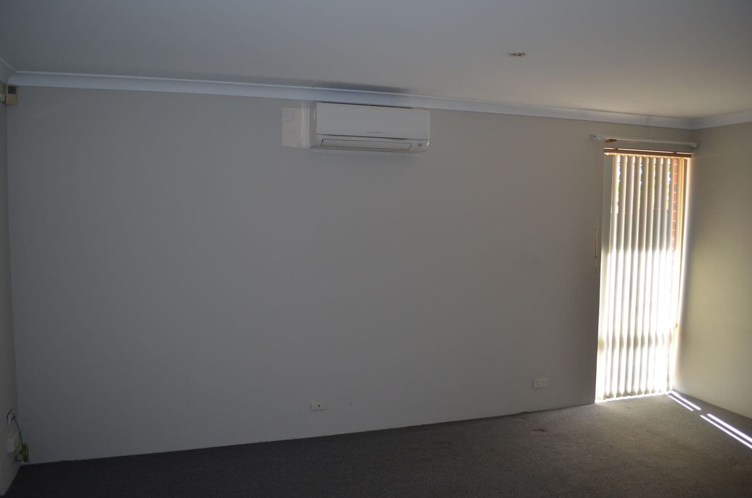 6 Silda Place, GOSNELLS WA 6110, Gosnells - Thumbnail 2
