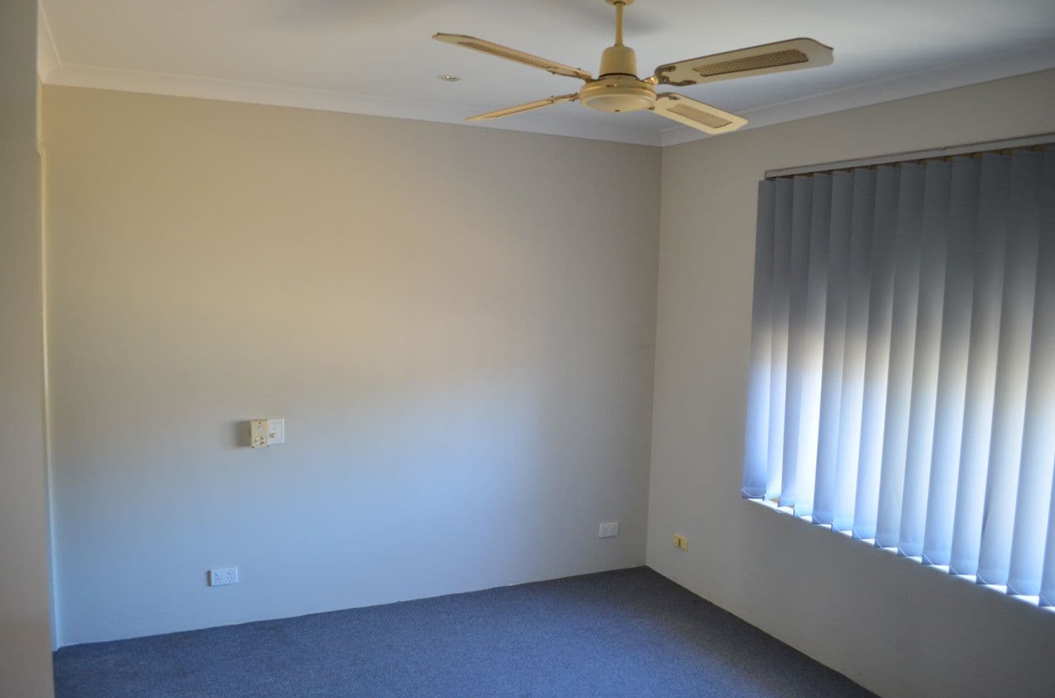 6 Silda Place, GOSNELLS WA 6110, Gosnells - Thumbnail 3
