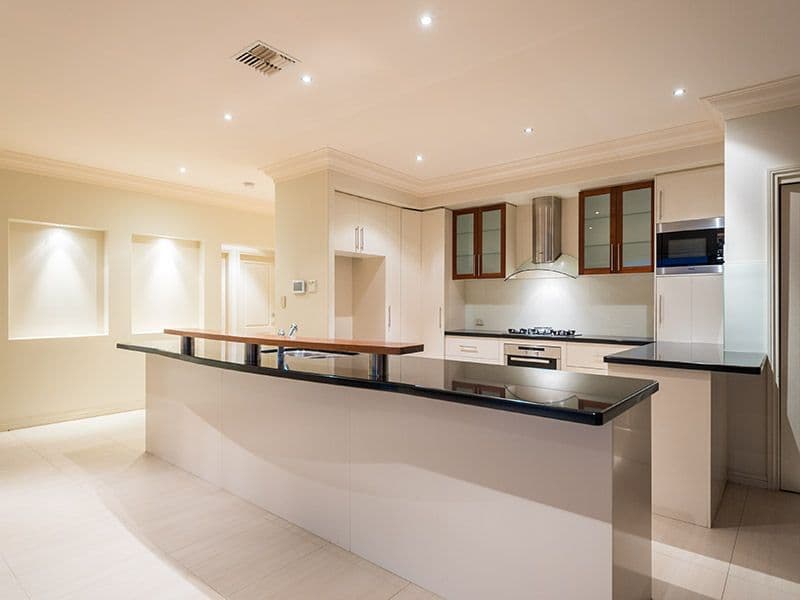 143 Sir Bruce Small Boulevard, Benowa Waters QLD 4217, Benowa - Thumbnail 8