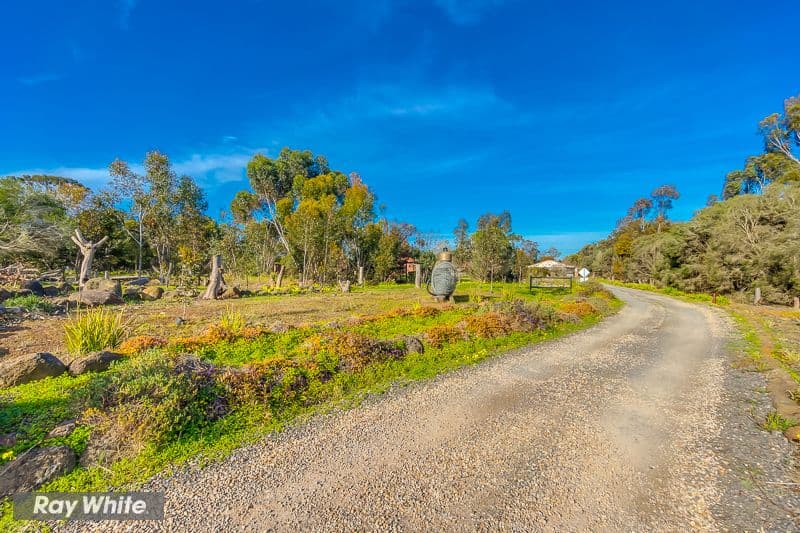 690 Davis Road, Tarneit VIC 3029, Tarneit - Thumbnail 2