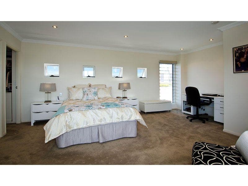 5 Aruma Street, CHEVRON ISLAND QLD 4217, Chevron Island - Thumbnail 7