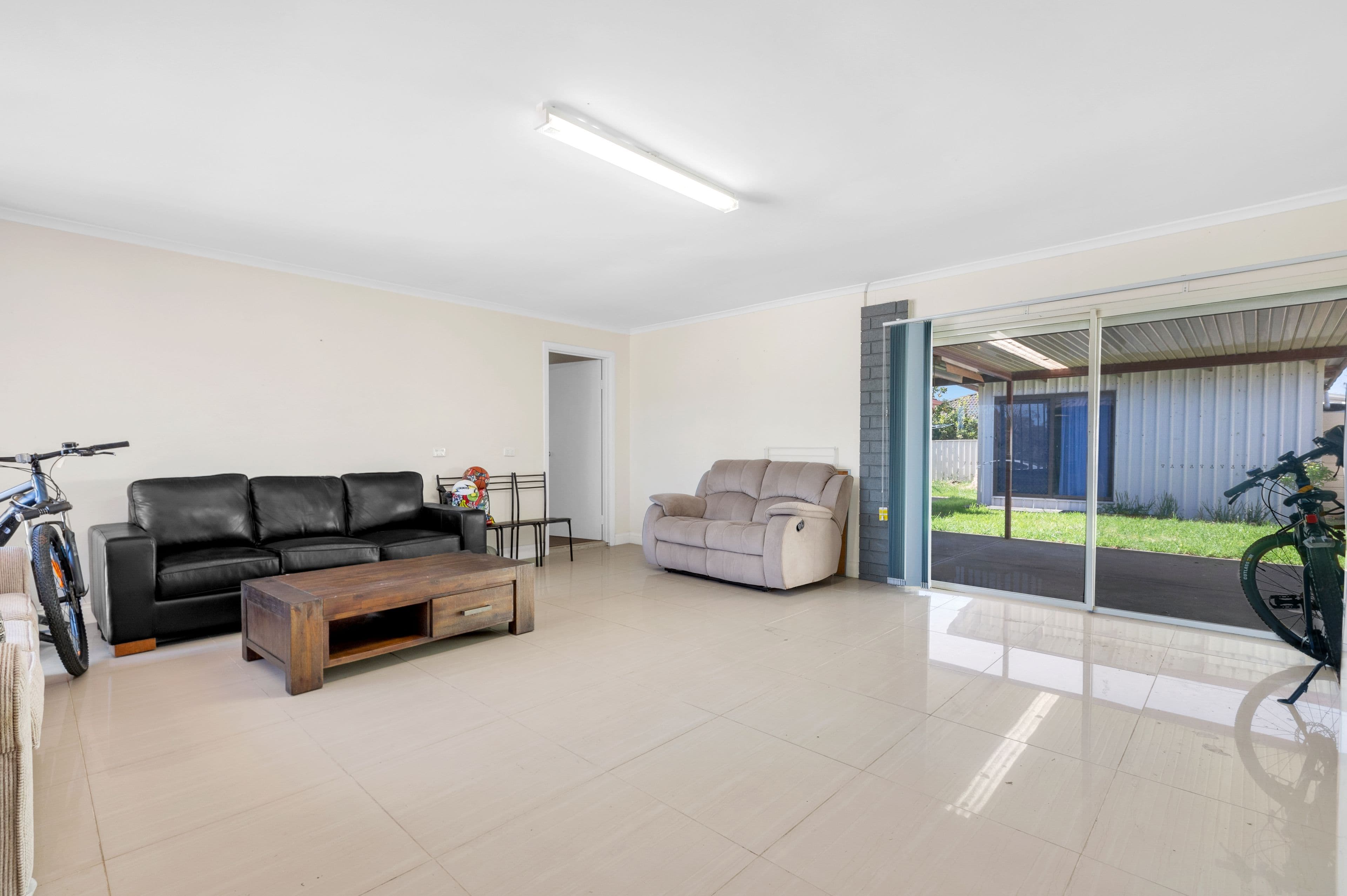 29 Castle Drive, Burton SA 5110, Burton - Thumbnail 2