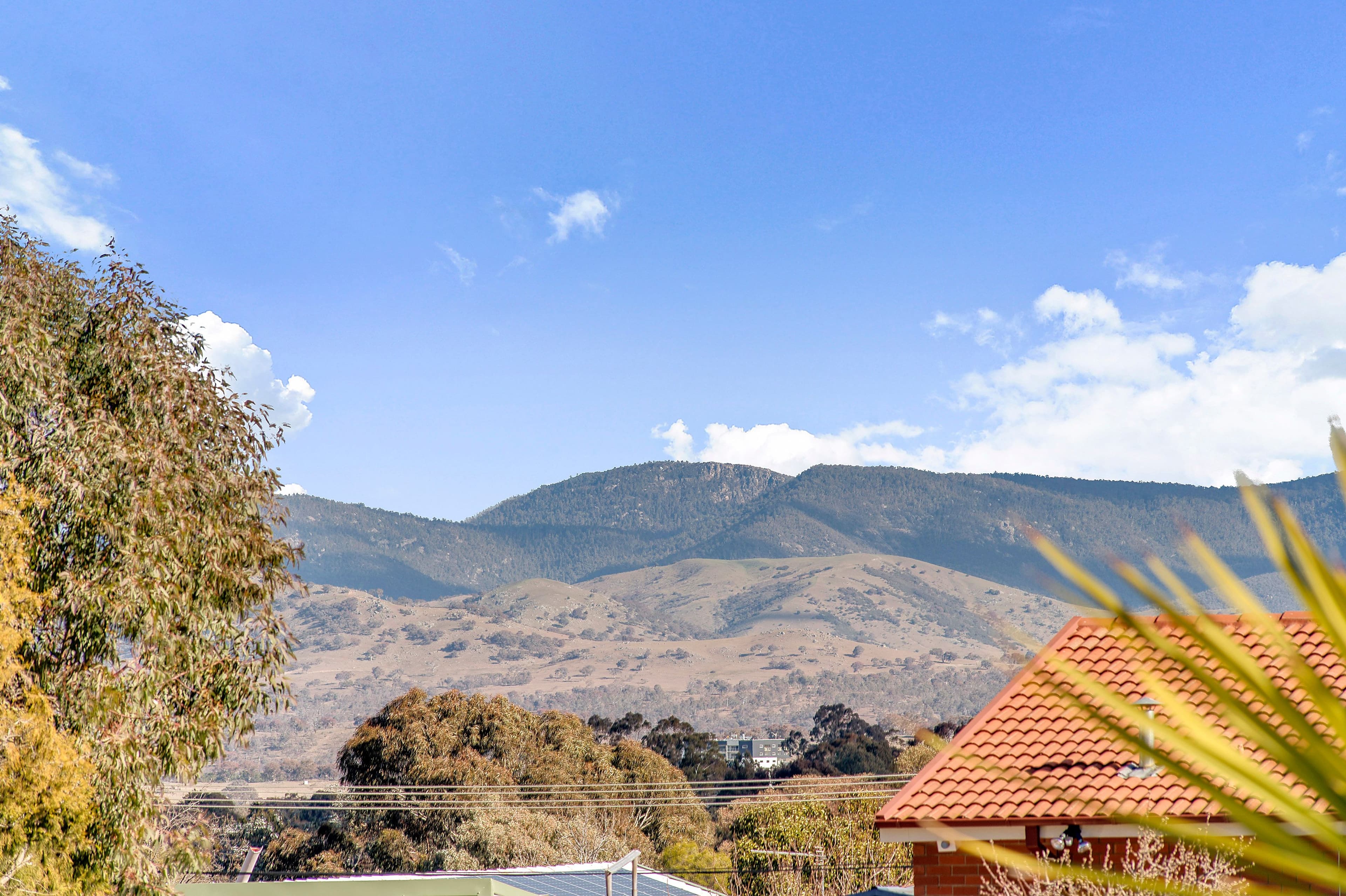 89 Sternberg Crescent, Wanniassa ACT 2903, Wanniassa - Thumbnail 2