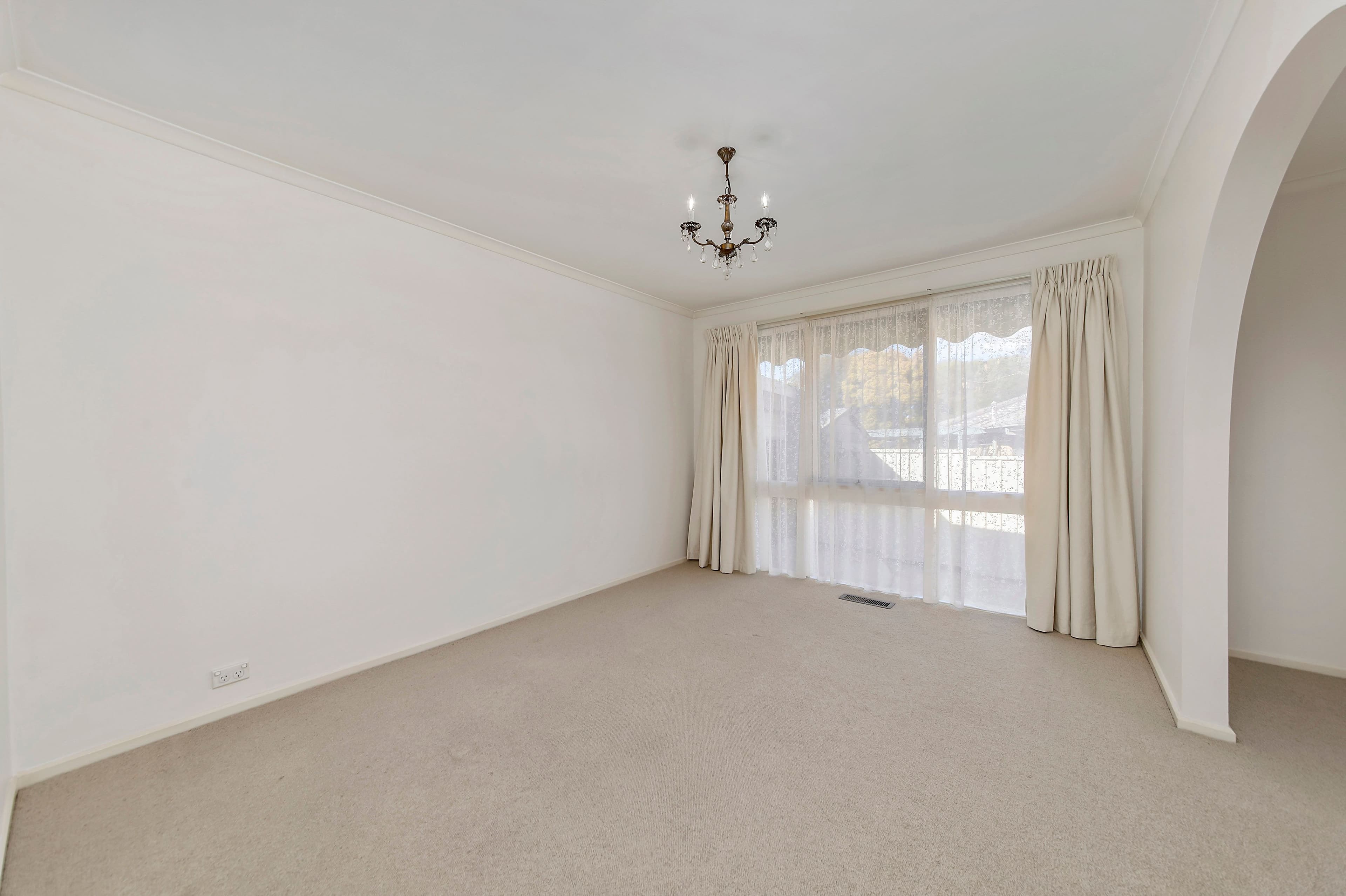 89 Sternberg Crescent, Wanniassa ACT 2903, Wanniassa - Thumbnail 5