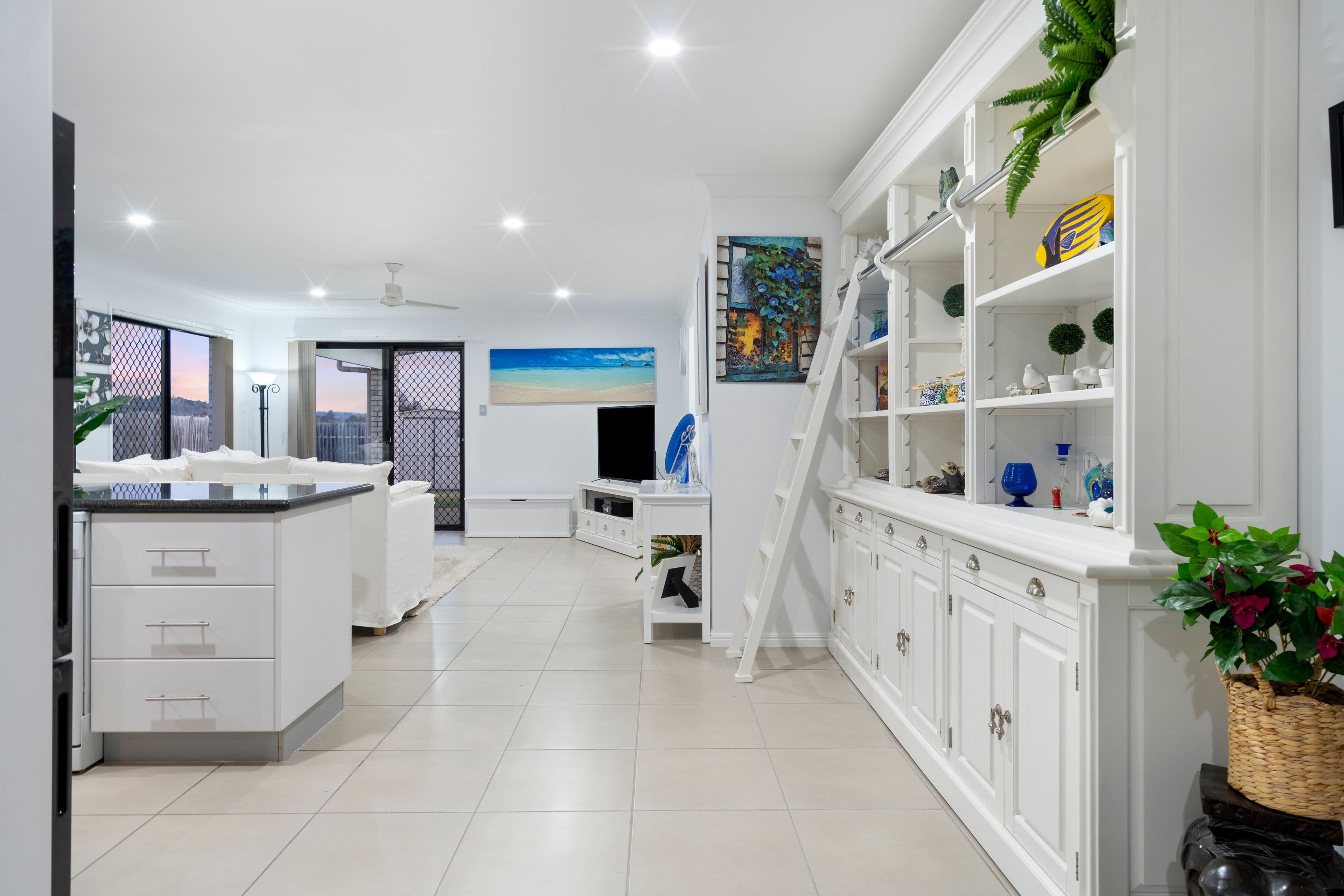 6 Cunningham Avenue, Laidley North QLD 4341, Laidley North - Thumbnail 3