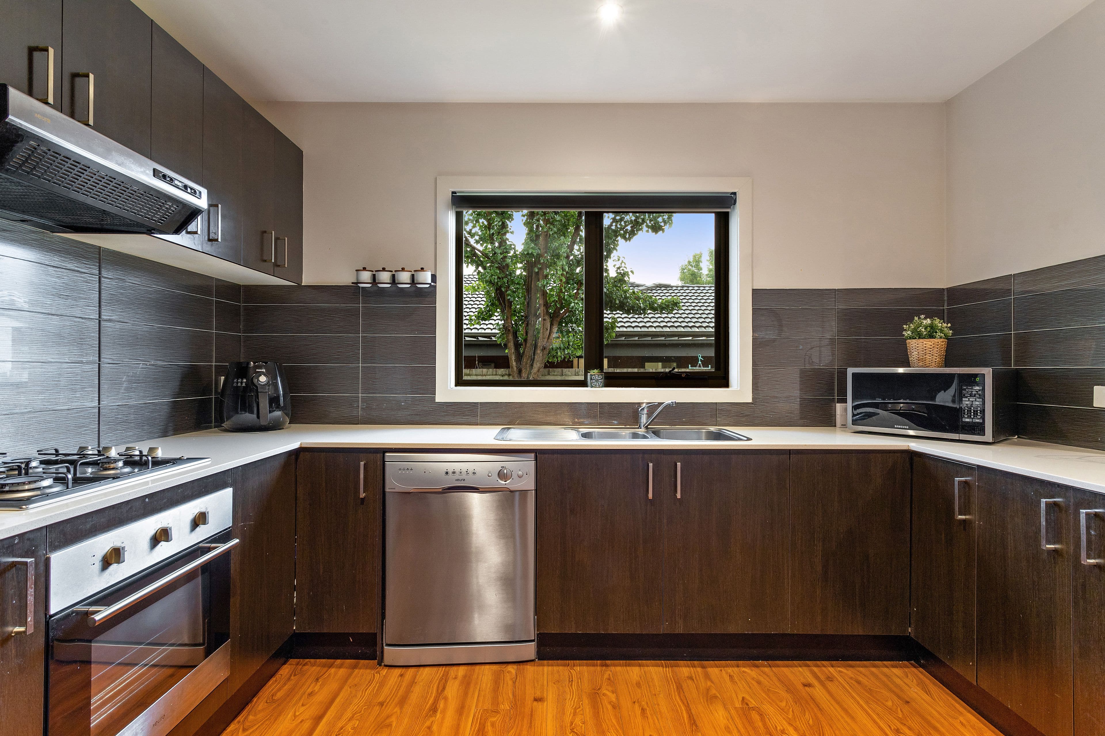 8 Karingal Street, Croydon North VIC 3136, Croydon North - Thumbnail 3