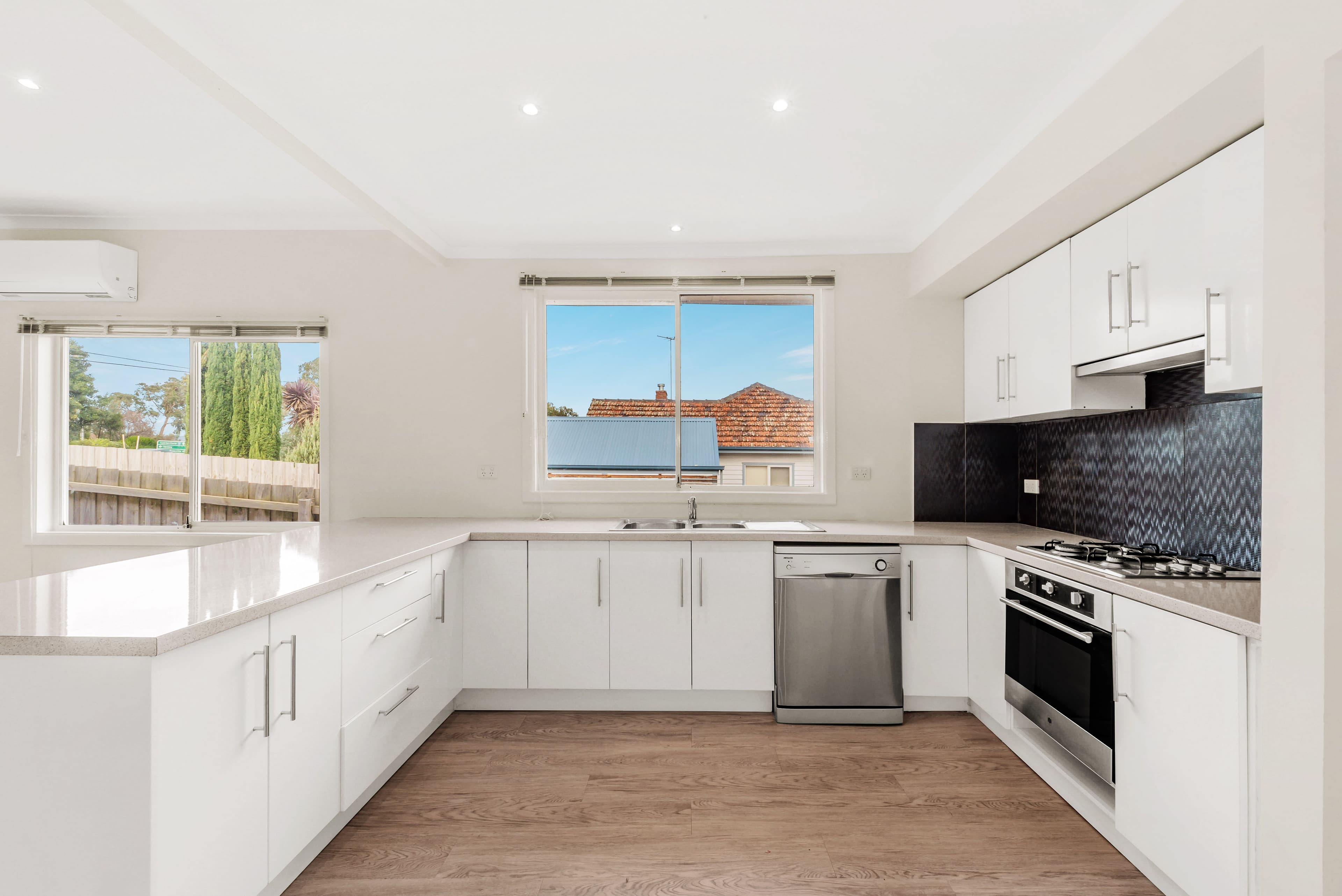 120 Glenfern Road, Ferntree Gully VIC 3156, Ferntree Gully - Thumbnail 7