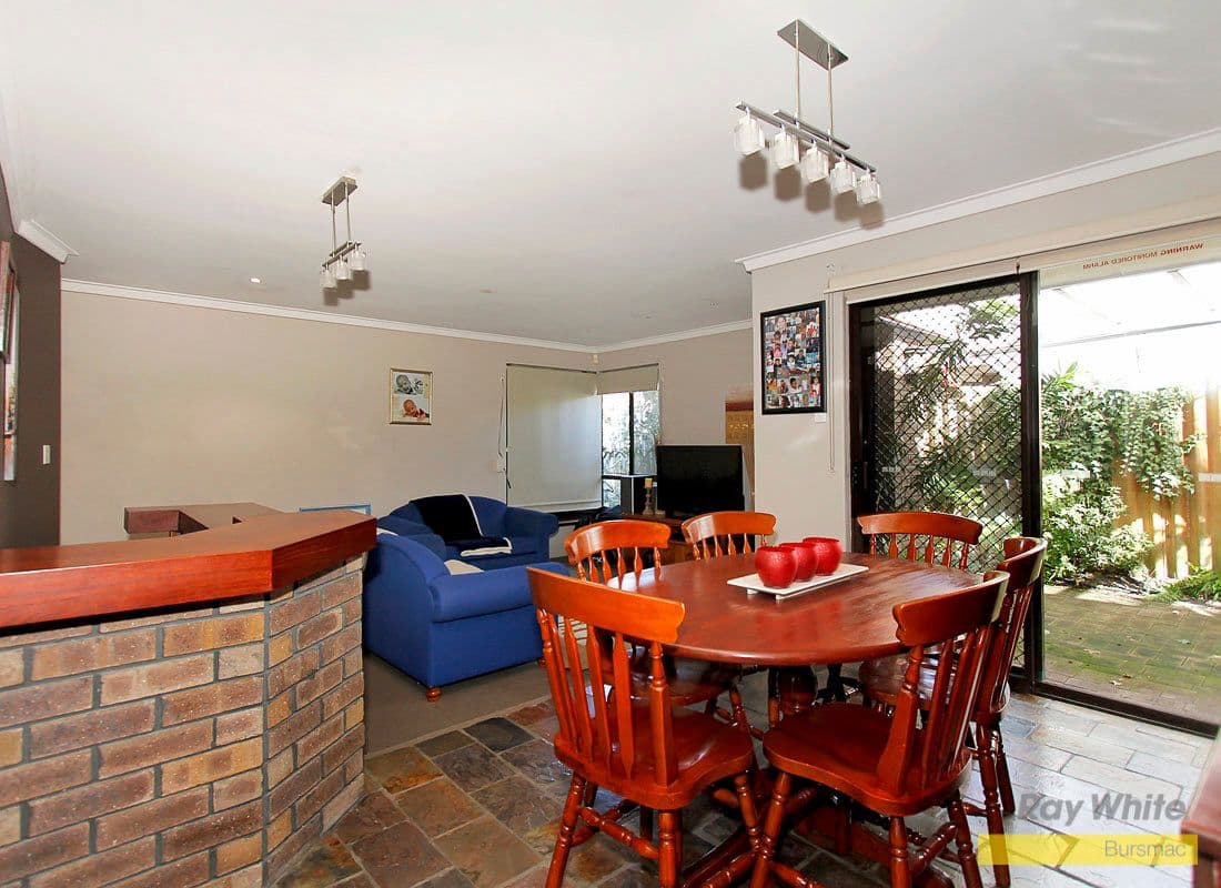 8 Peppermint Crescent, BALLAJURA WA 6066, Ballajura - Thumbnail 2