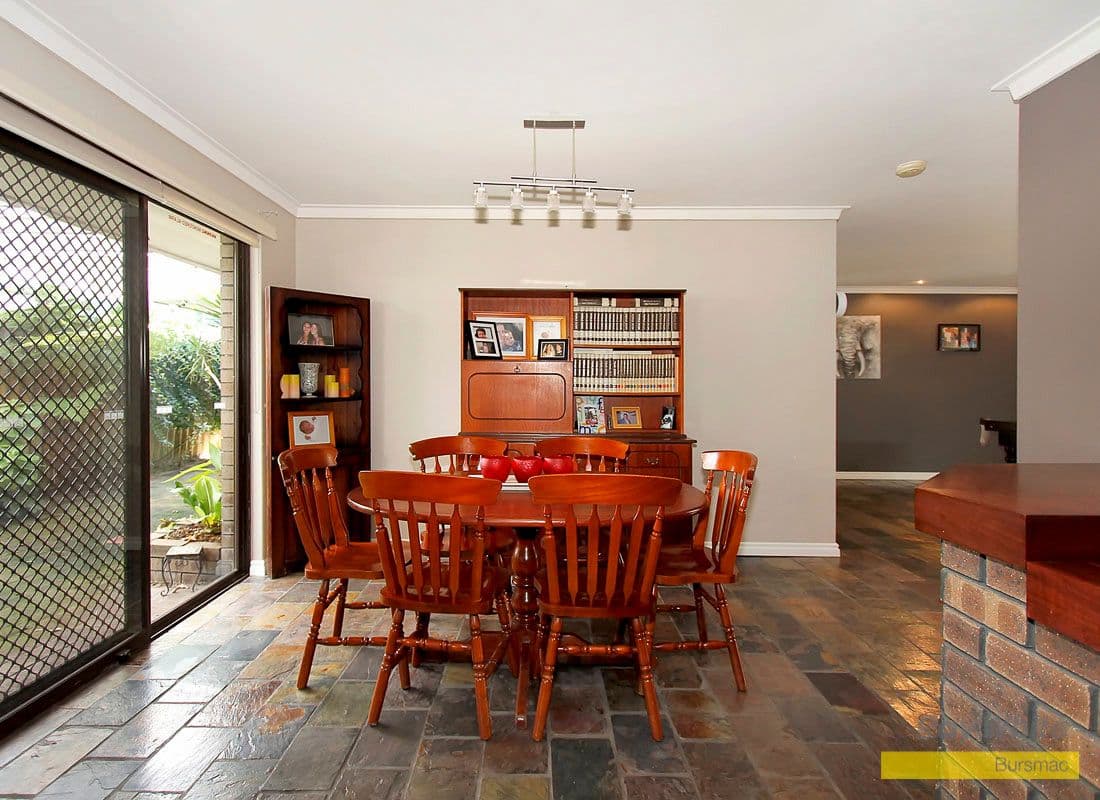 8 Peppermint Crescent, BALLAJURA WA 6066, Ballajura - Thumbnail 3
