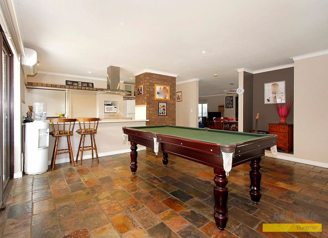 8 Peppermint Crescent, BALLAJURA WA 6066, Ballajura - Thumbnail 6